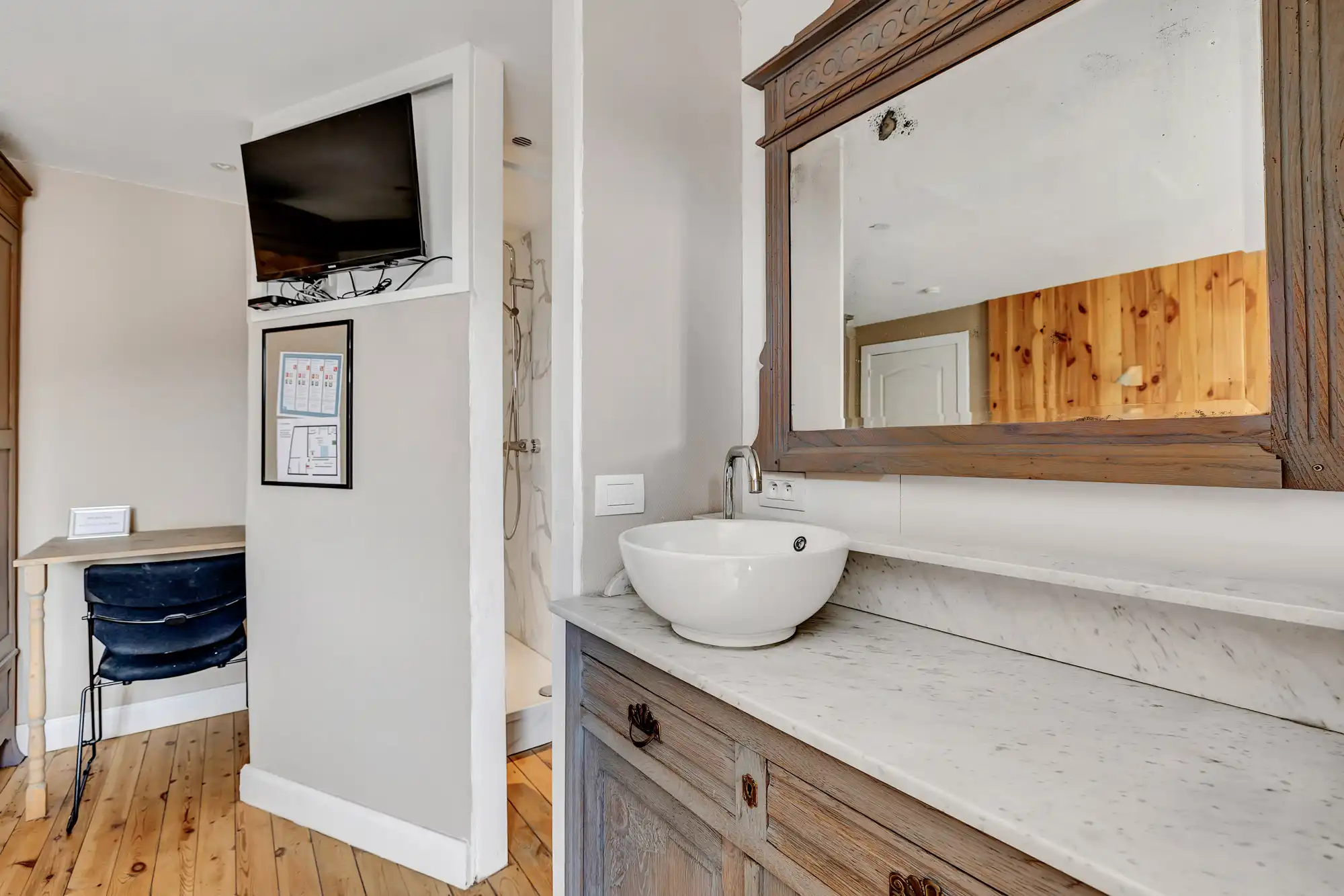 Instapklaar triplex of opbrengsteigendom met 5 slpks foto 17