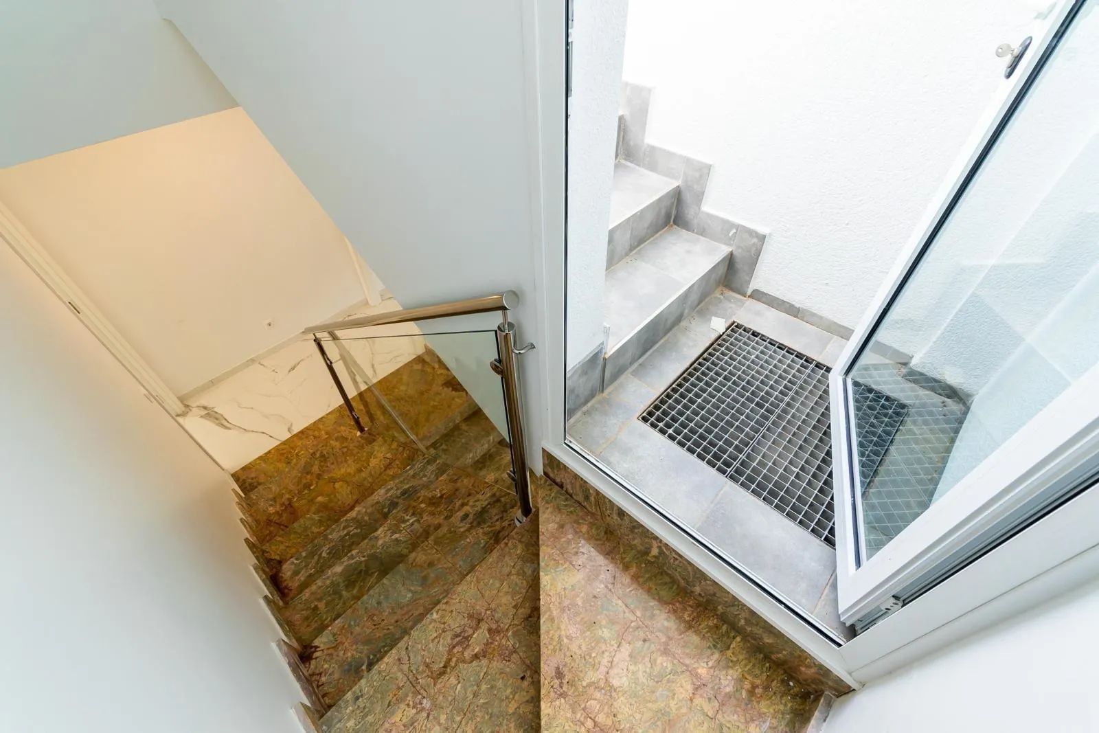Exclusief wonen in Orihuela Costa: modern comfort op een toplocatie foto 12
