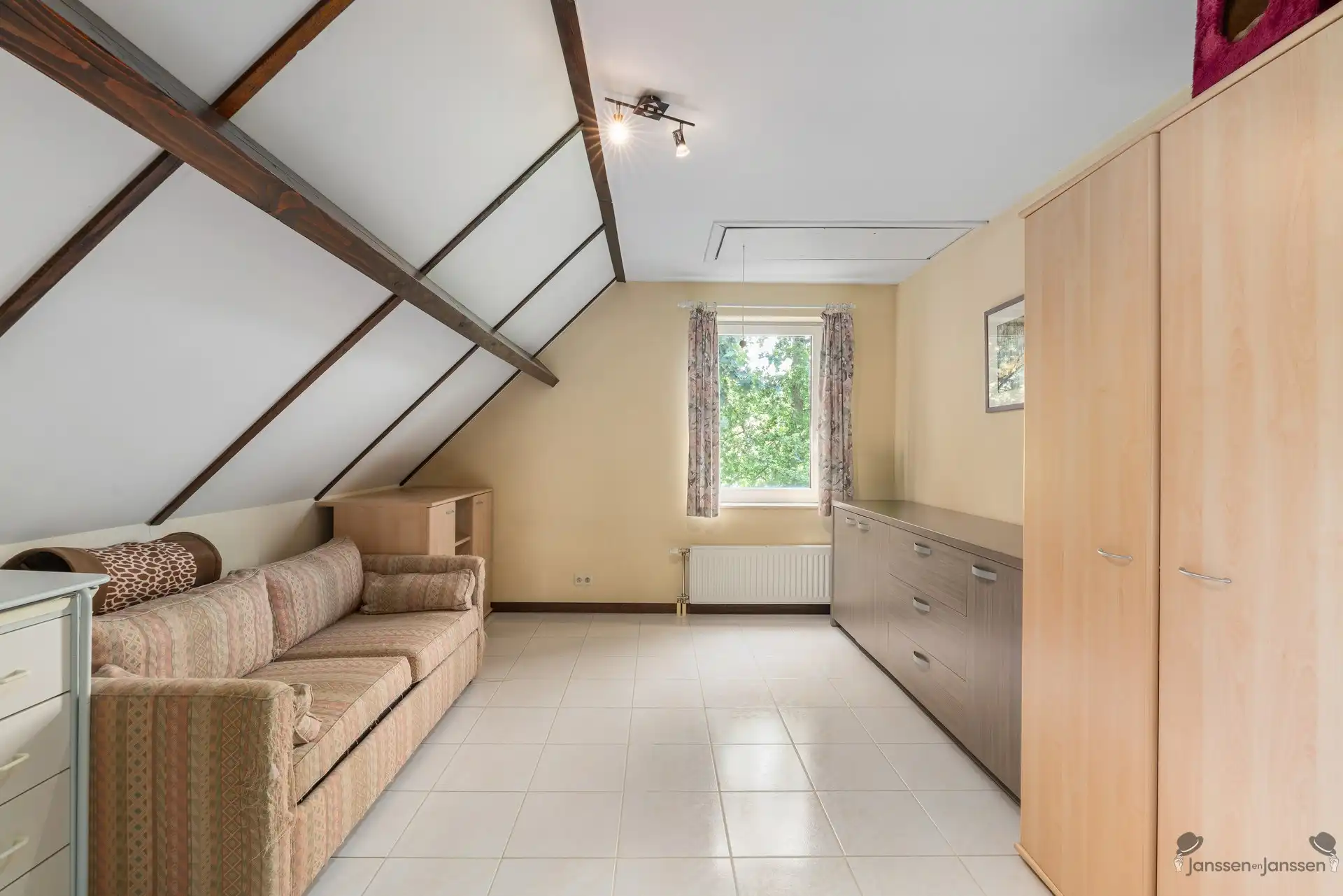 instapklare villa met zwembad foto 10