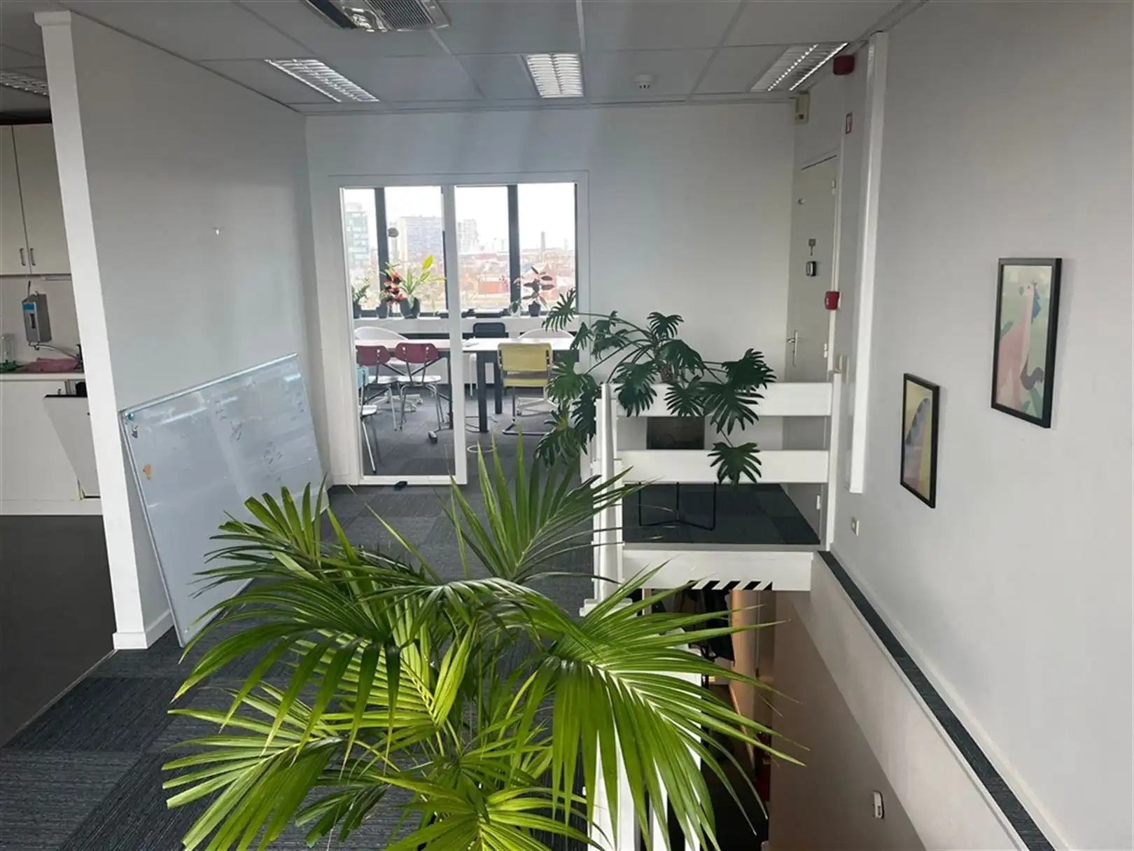 Instapklare kantoorruimtes te huur op uitstekende locatie aan de Singel foto 3