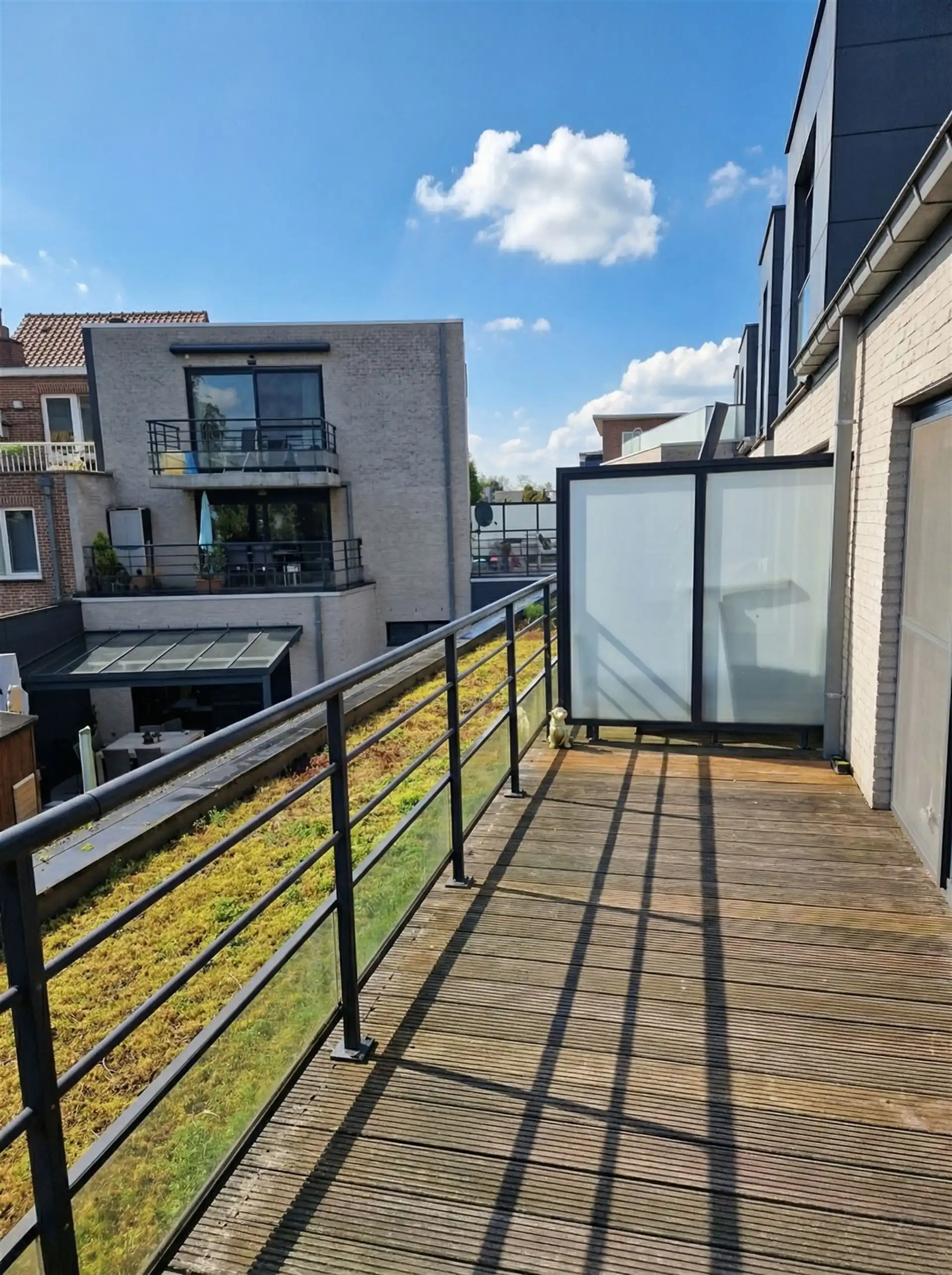 MOOI 2-SLPK-APP MET GARAGE EN TERRAS foto 17