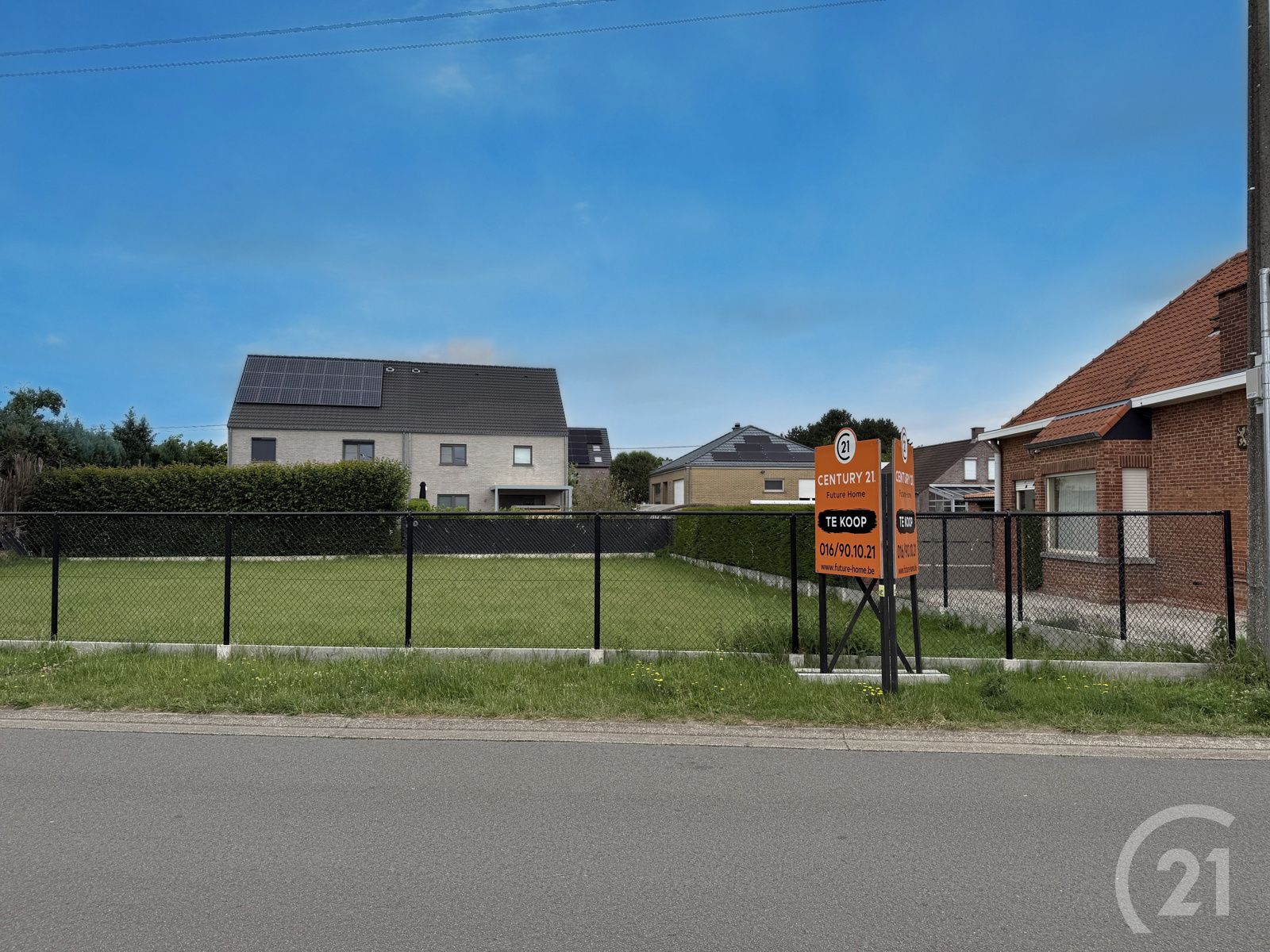 Mooie bouwgrond voor halfopen bebouwing in Rotselaar! foto {{pictureIndex}}