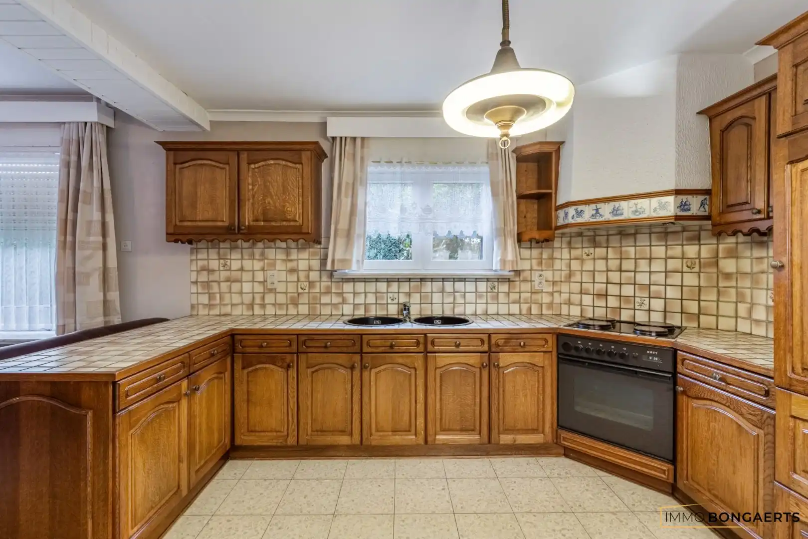 Vrijstaande woning met 3 slaapkamers foto 10