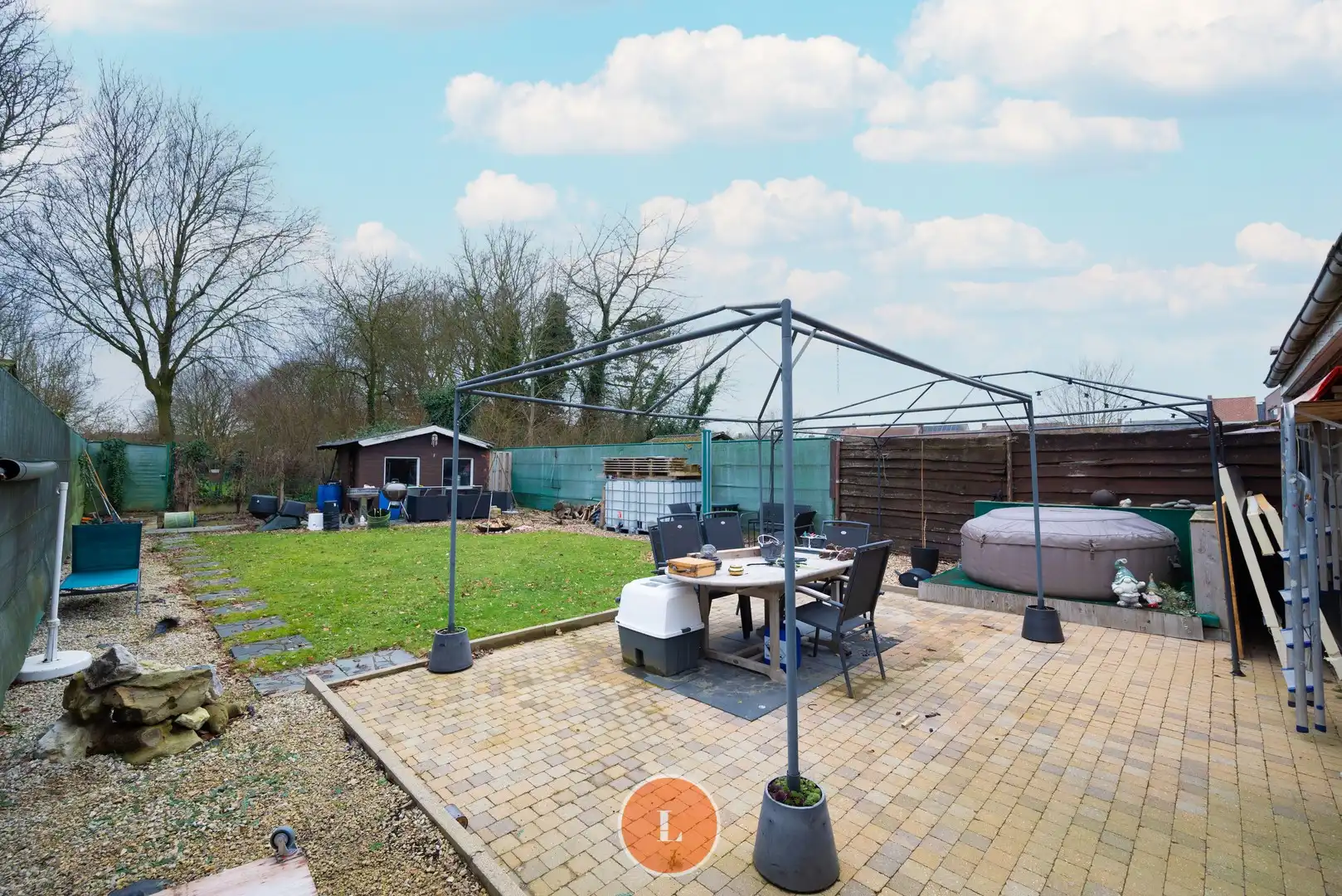 te renoveren woning in Moorsele met garage en tuin foto 19