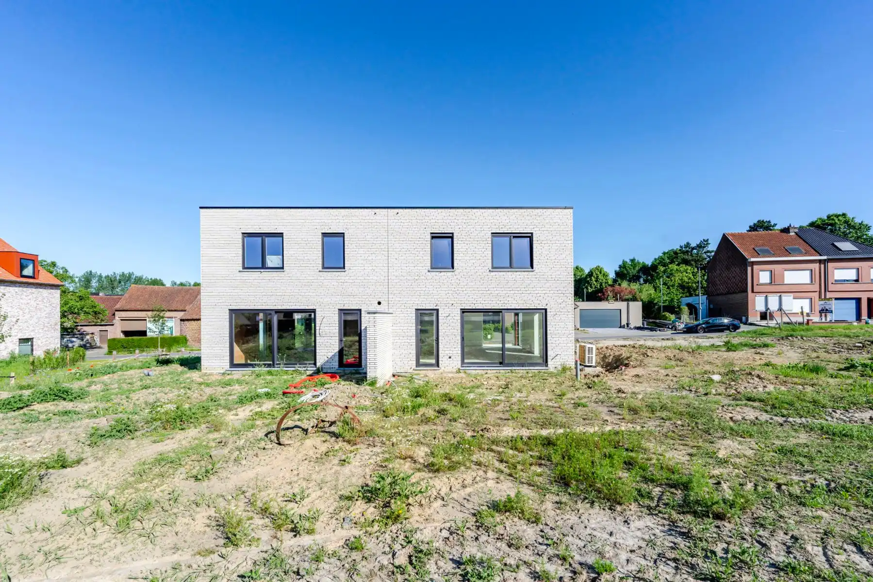 Moderne nieuwbouwwoning foto 6