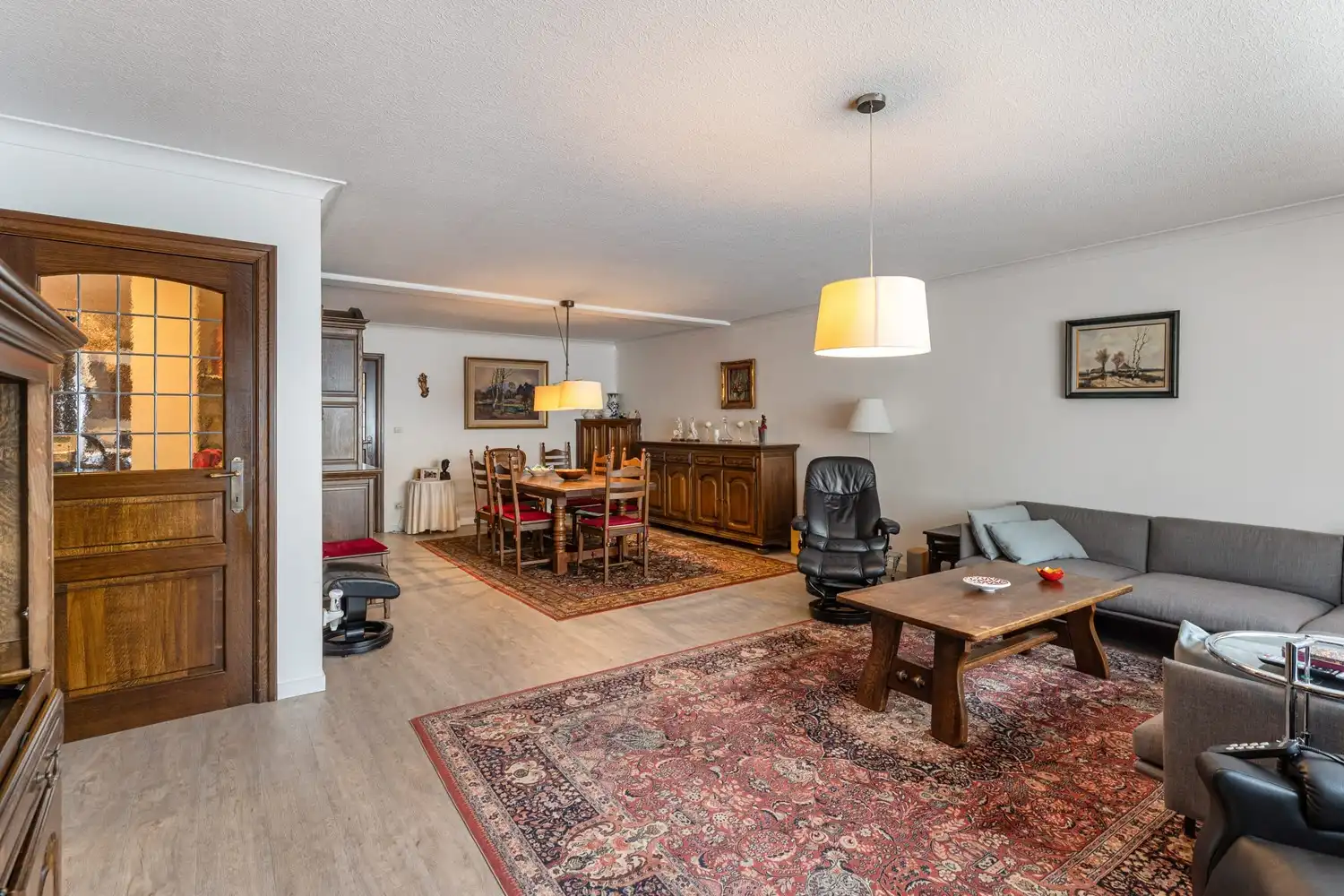 Opbrengsteigendom in het hartje van Houthalen centrum! (8 entiteiten) foto 14