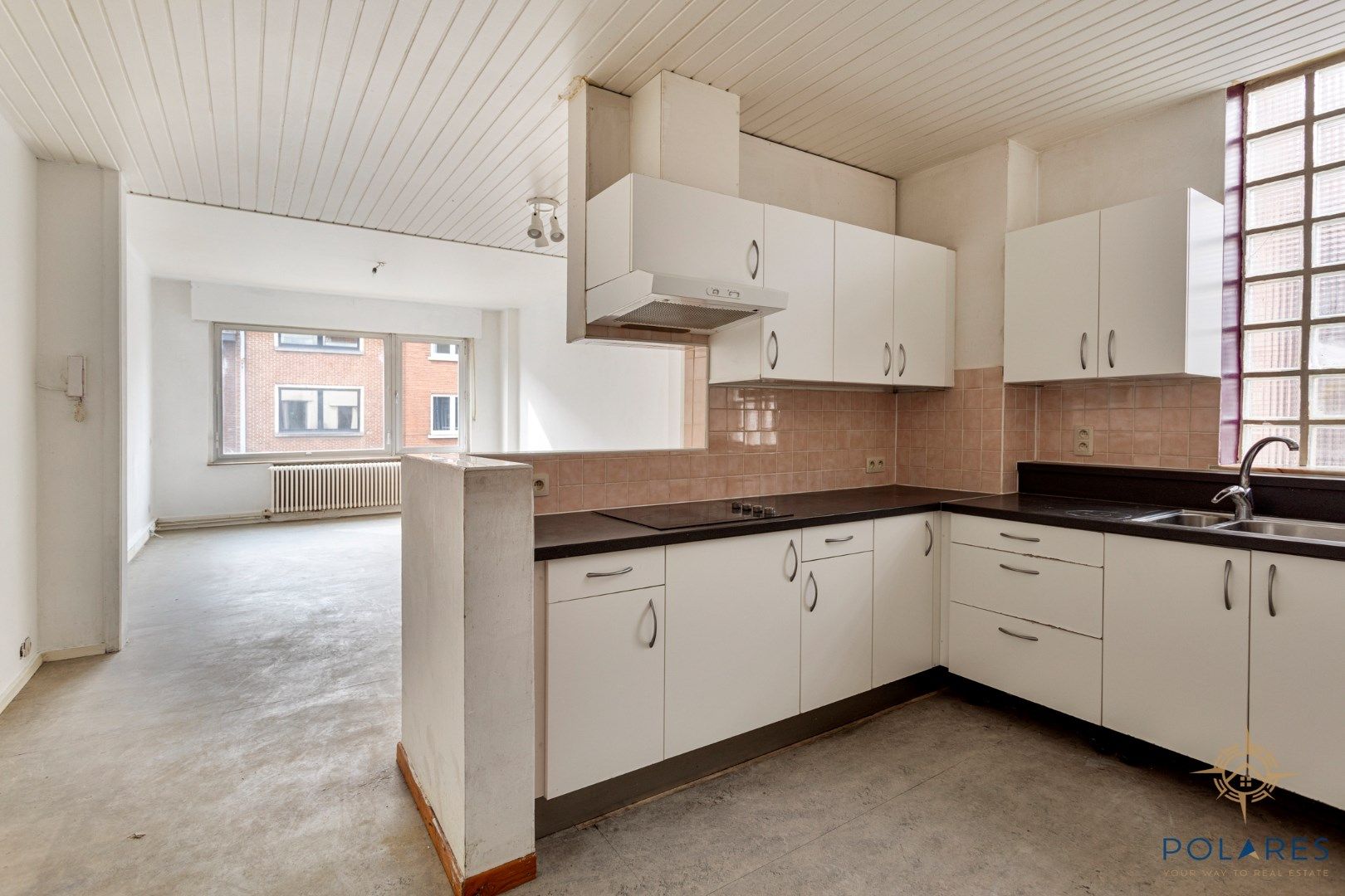 Te renoveren appartement aan de kop van Kessel-Lo foto 10