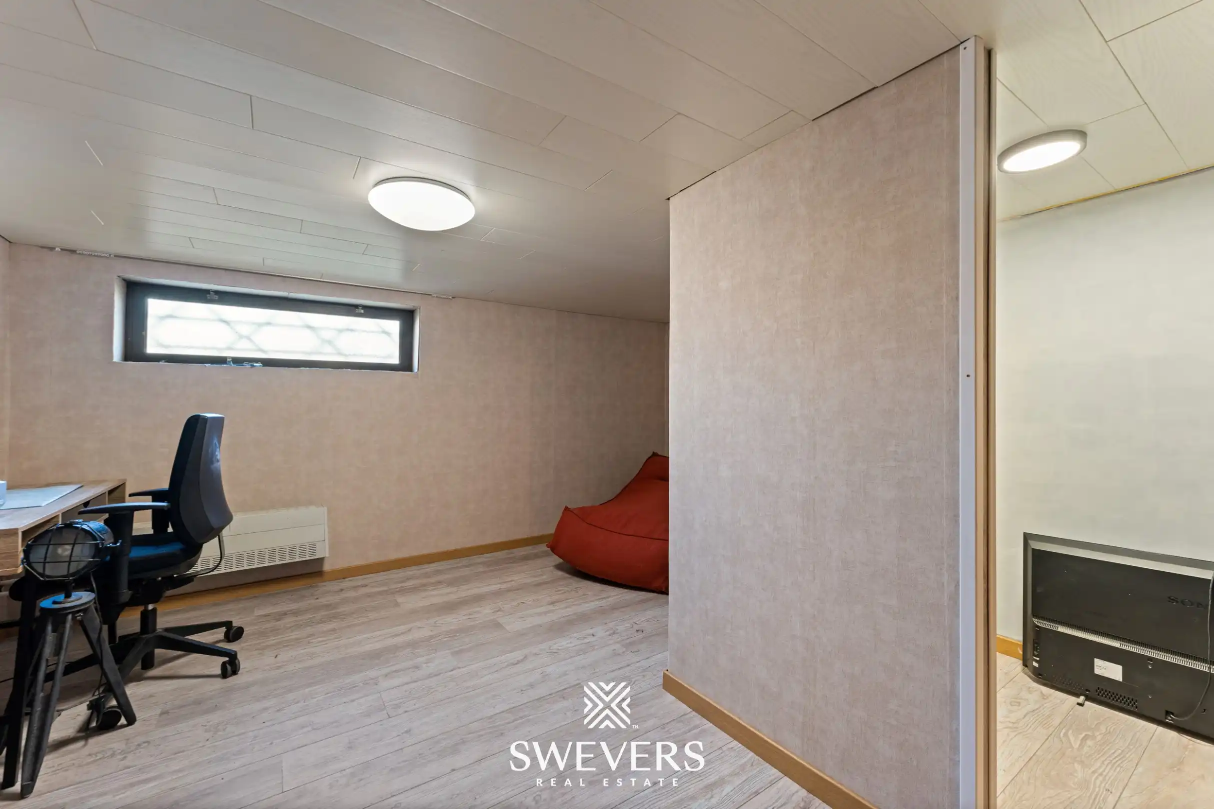Instapklare splitlevelwoning met 5 slaapkamers rustige en centrale gelegen foto 19