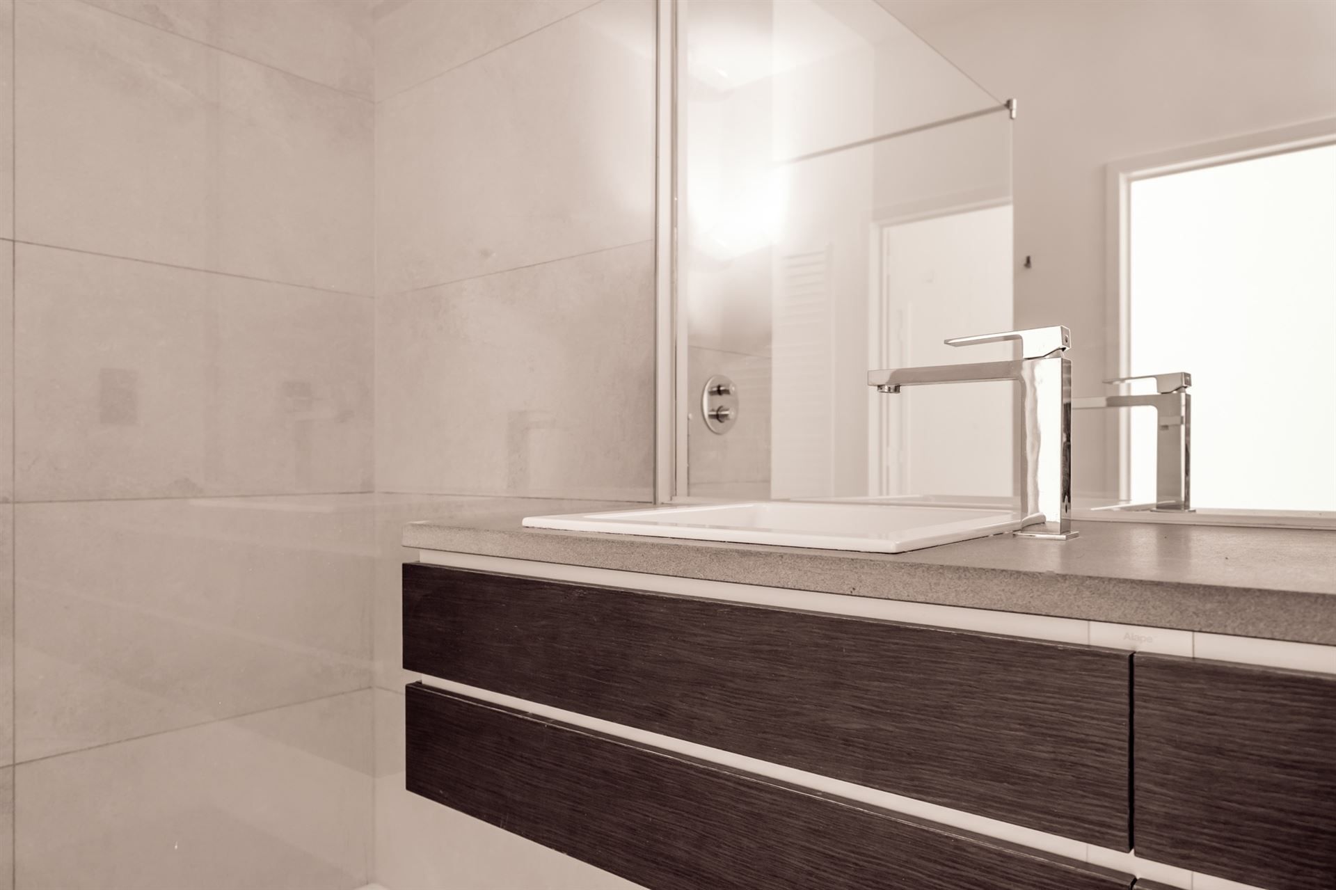 MODERN APPARTEMENT OP TOP LOCATIE foto 9
