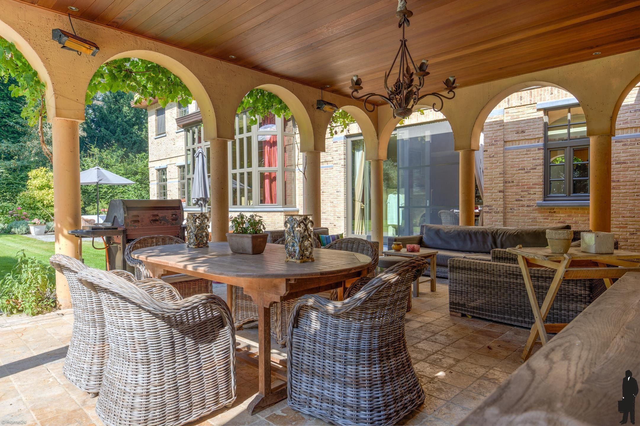 Markante villa op ca. 1 Ha. grens Brasschaat/Kapellen! foto 17