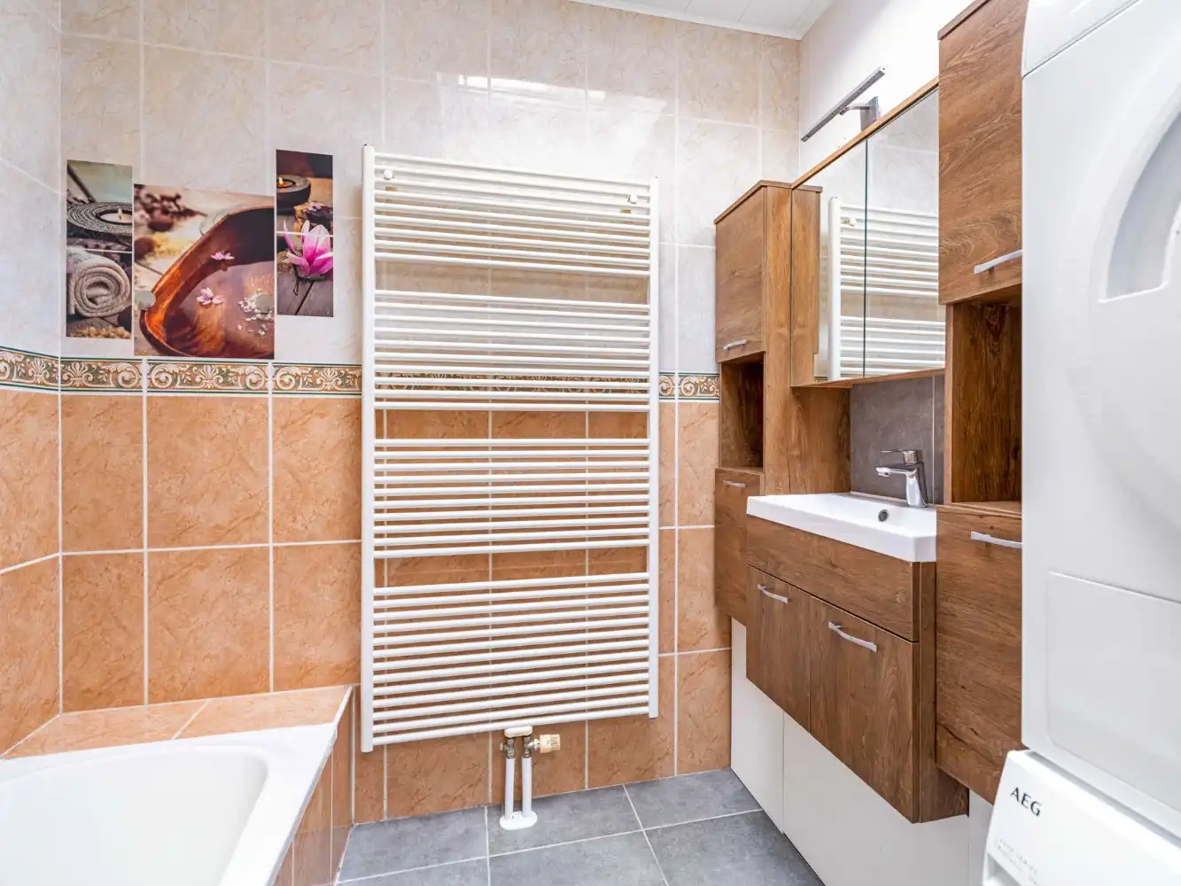 Instapklare woning met 2 slpk., garage en tuin foto 11