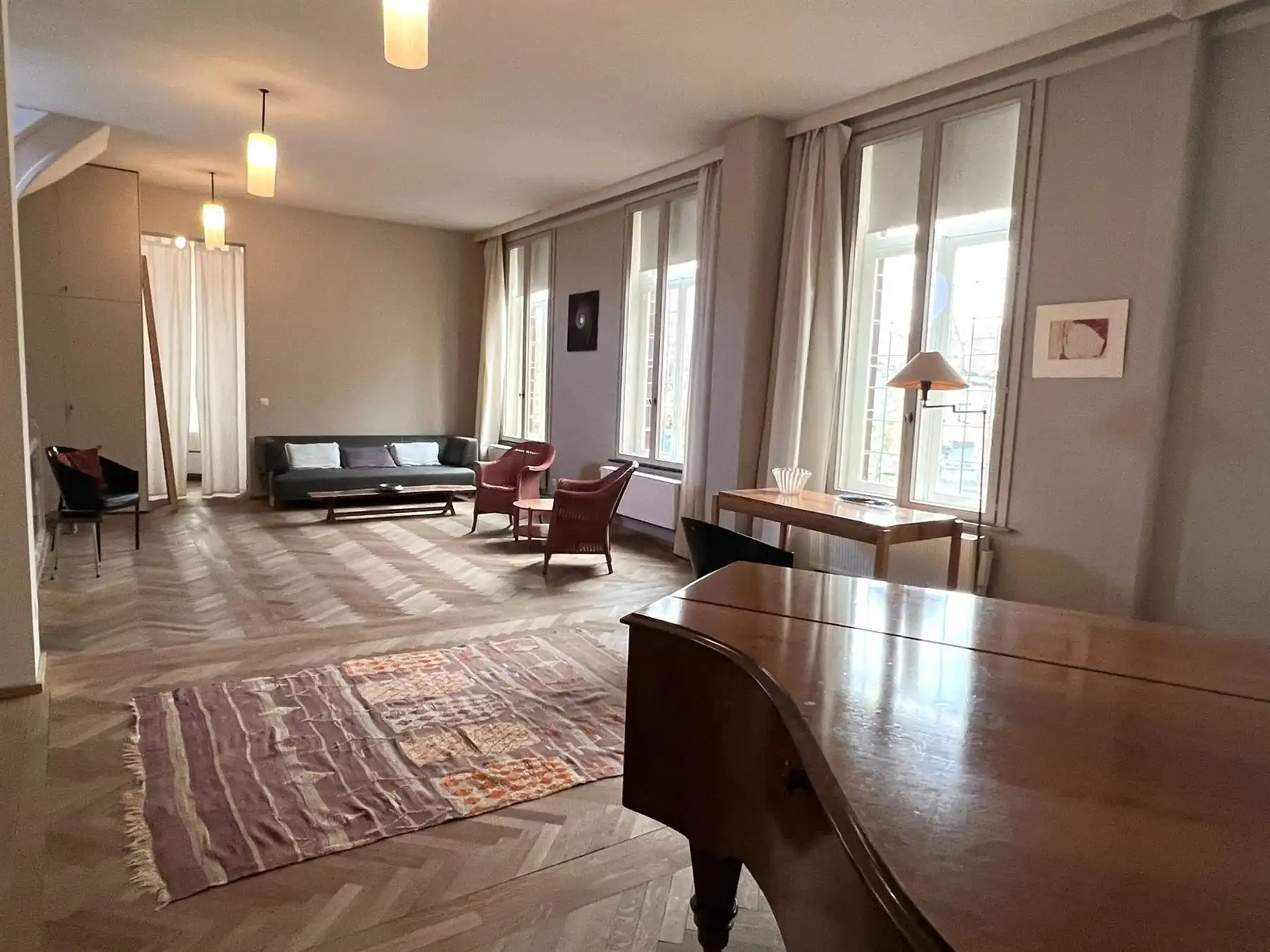 Karaktervol gerenoveerd burgerhuis met atelier foto 12