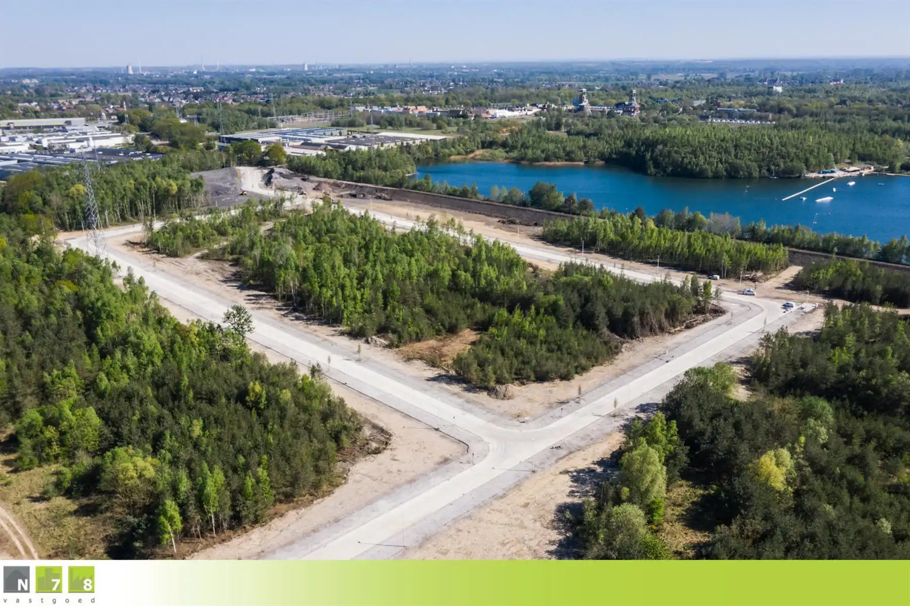 Grond te koop foto {{pictureIndex}}