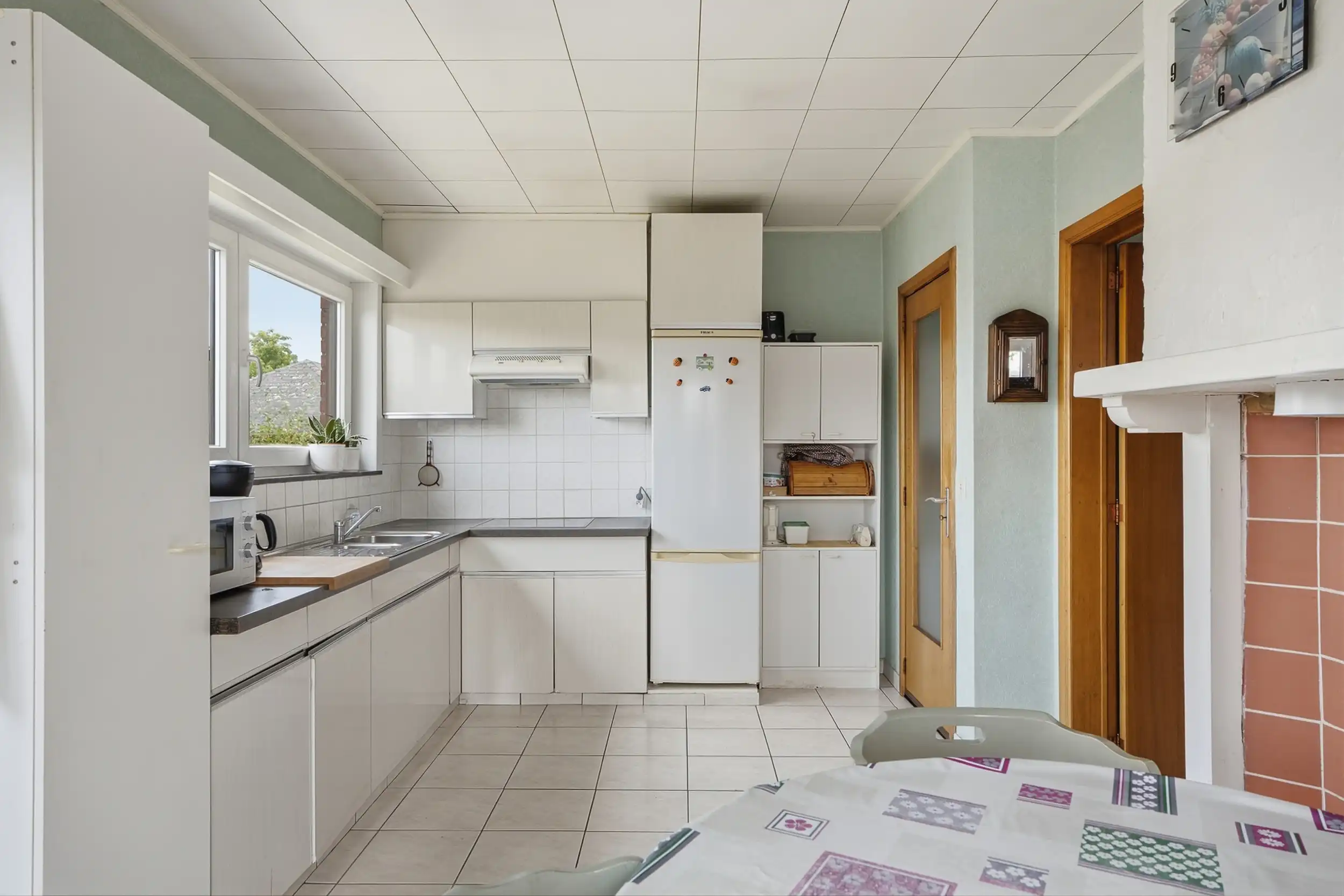 Karaktervolle alleenstaande woning in leuke wijk te Deinze foto 5