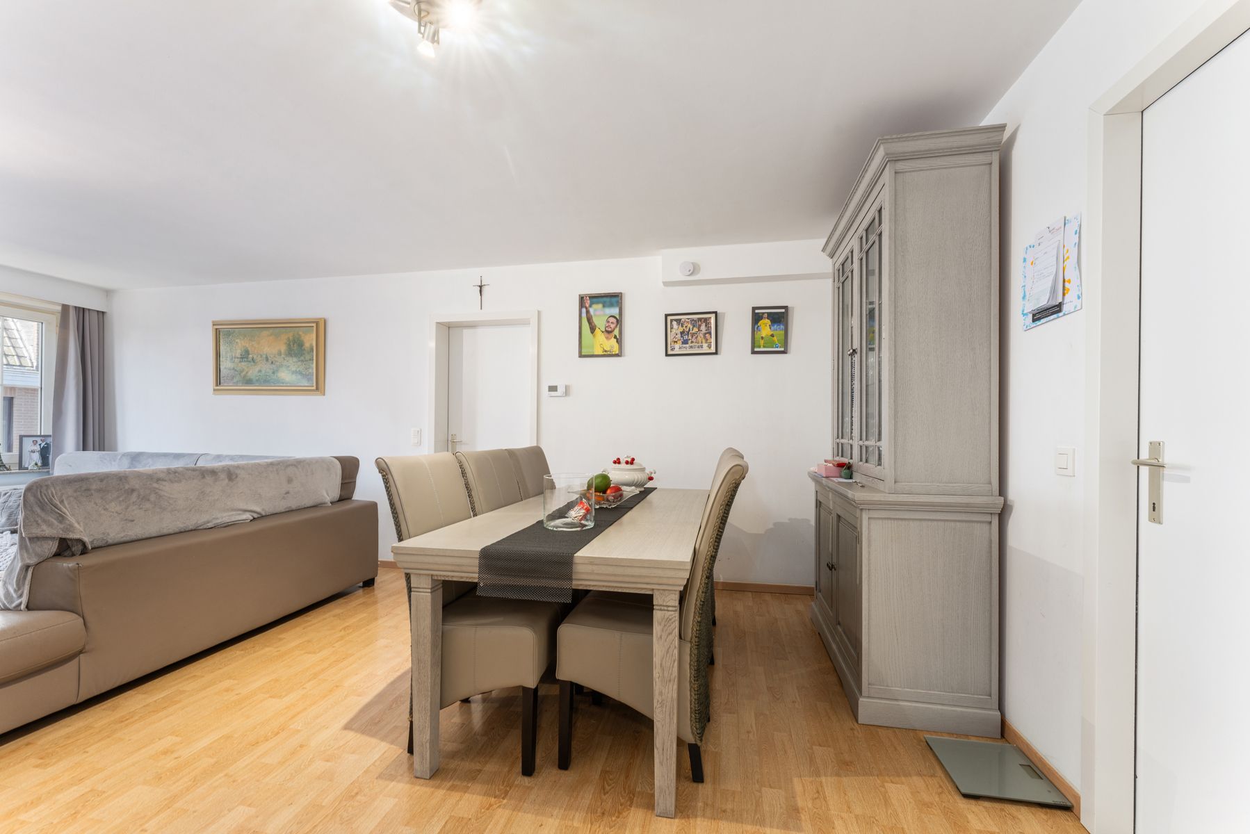Ruim drieslaapkamerappartement in volle centrum foto 10
