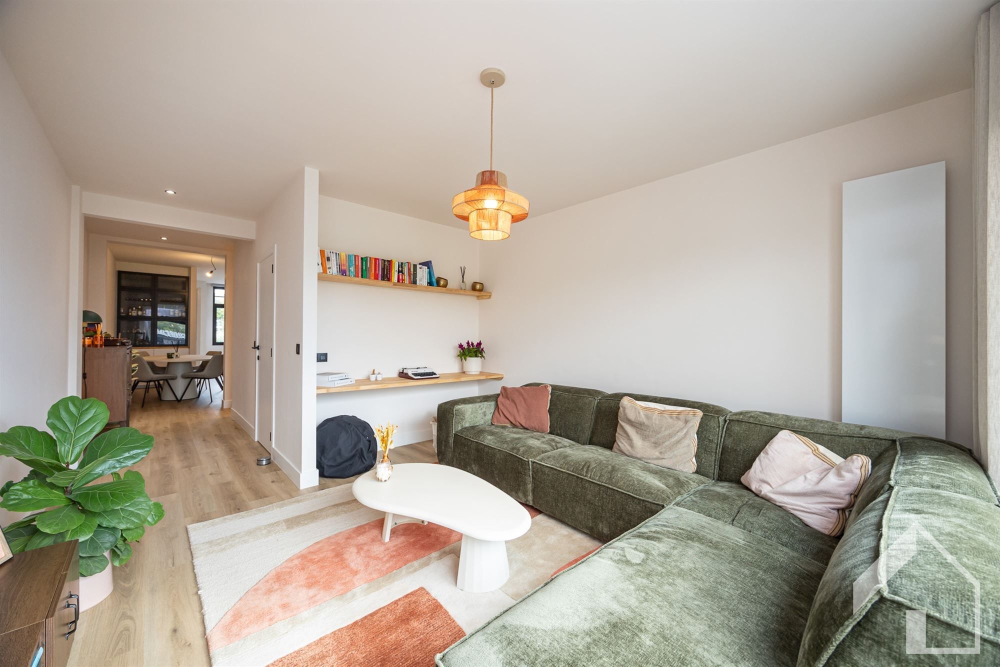 Prachtig gerenoveerde rijwoning! foto 11