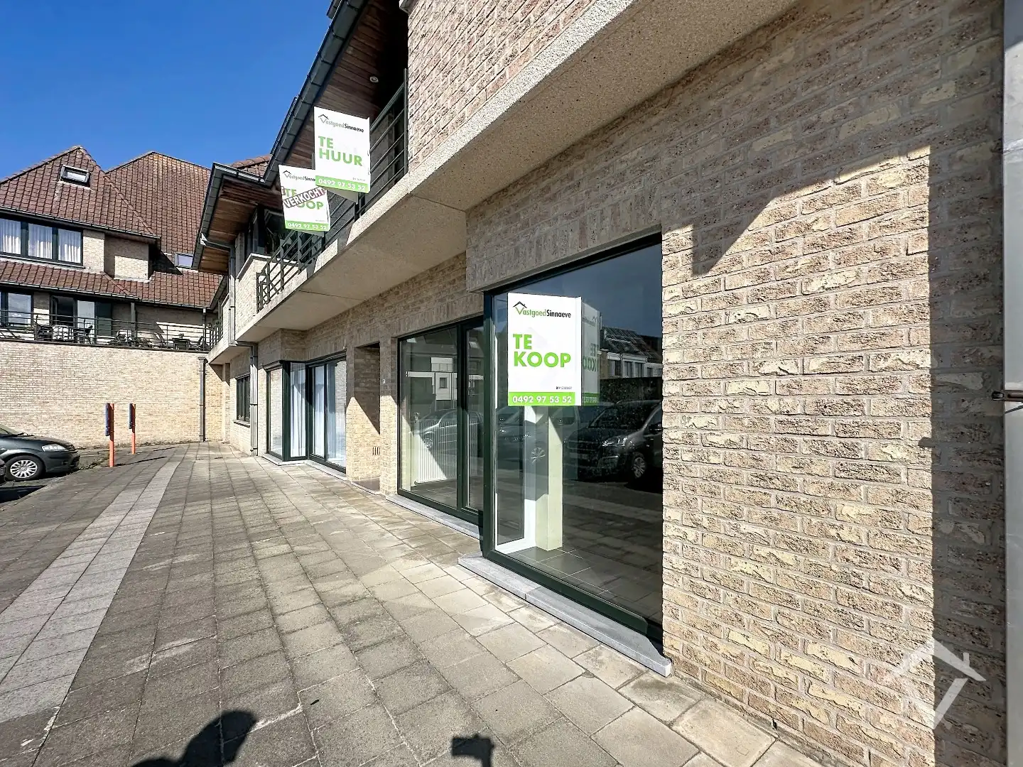Instapklaar gelijkvloers appartement met twee slaapkamers, terras en ondergrondse parkeerplaats.  foto 22