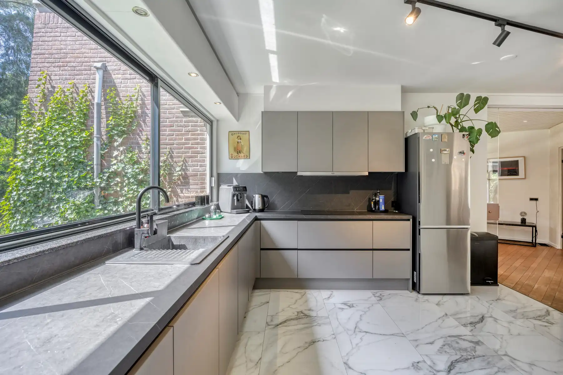 Ruime architectenvilla op toplocatie in Kapellen. foto 11