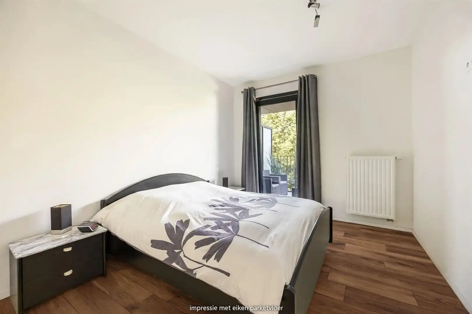 Lichtrijk appartement met groenzicht, parking en groot terras foto 12