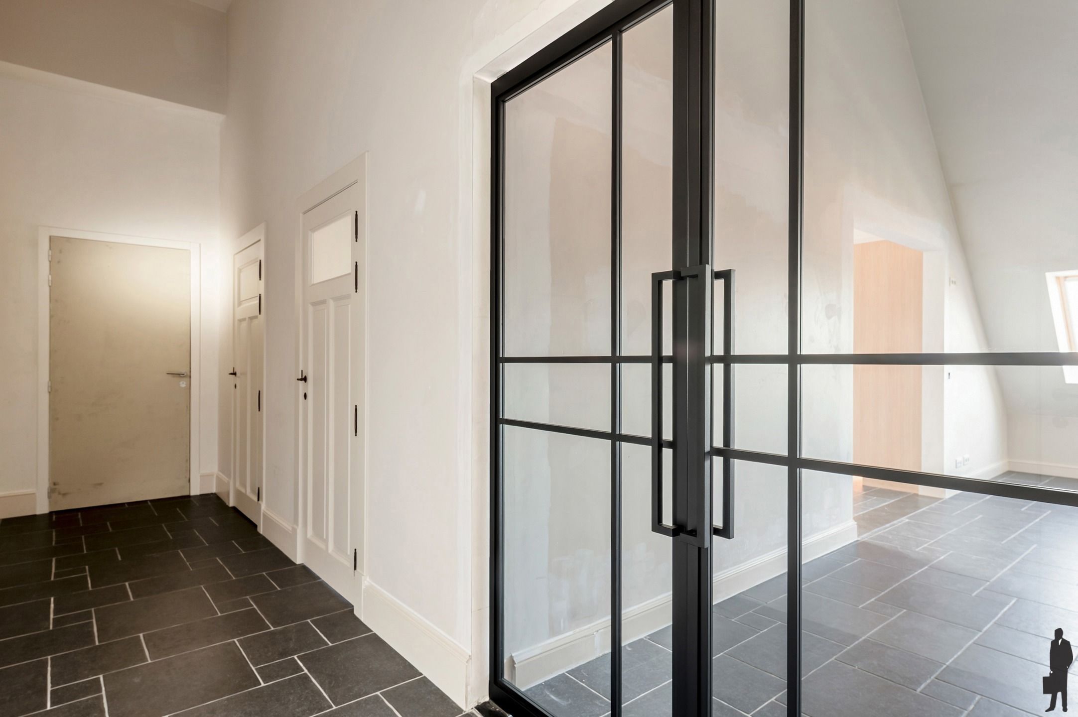 Vernieuwd appartement in het hart van Hoogstraten foto 3