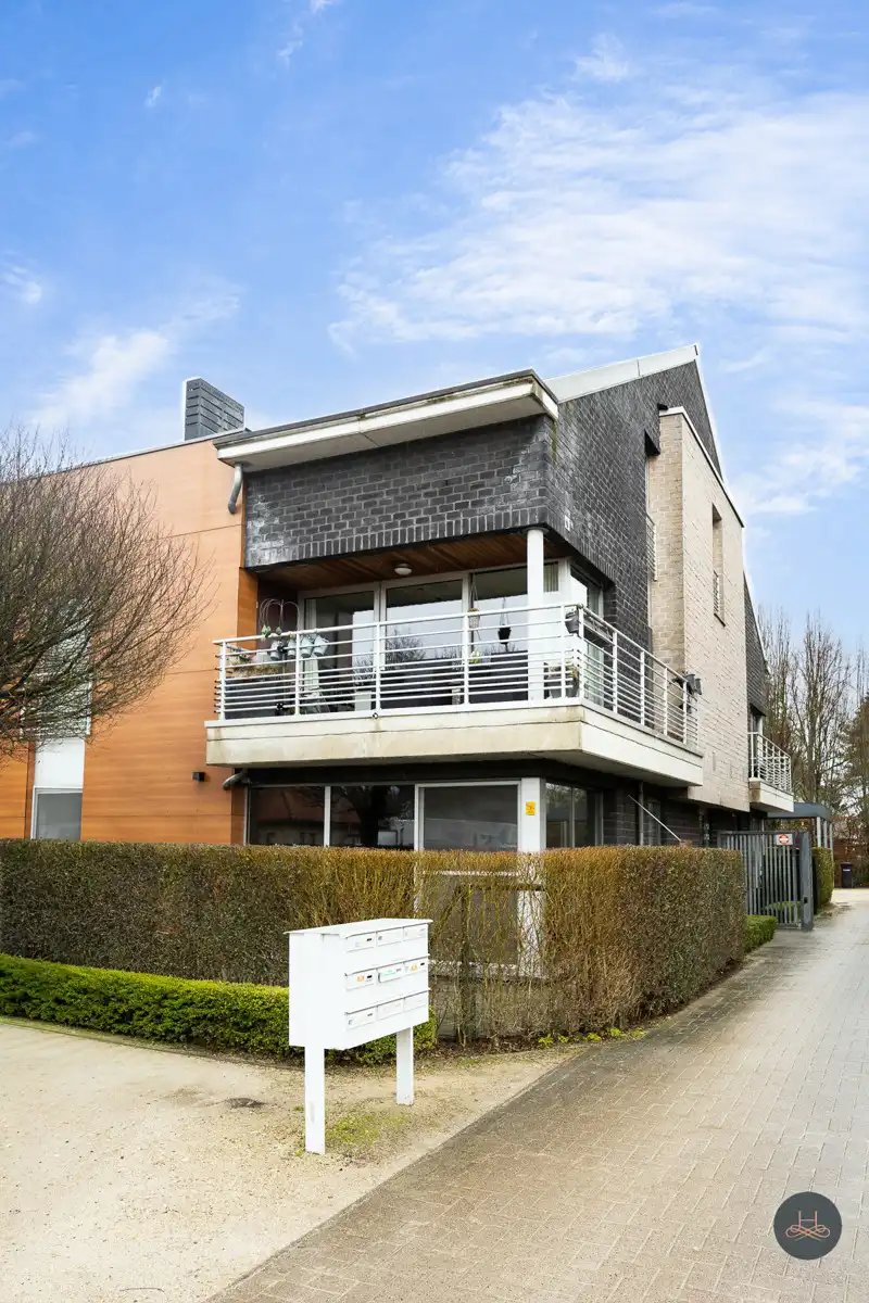 Gelijkvloers appartement met 2 slaapkamers foto 2