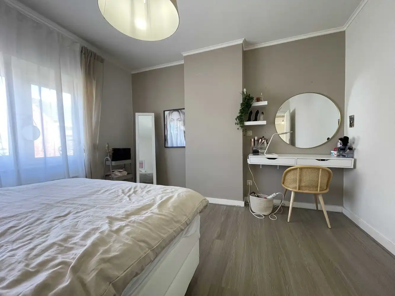 Instapklare gezinswoning met diepe tuin foto 15