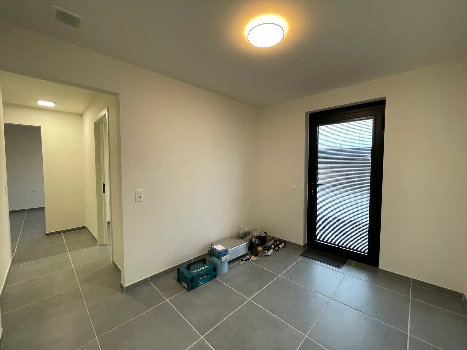 Gelijkvloers 2 slpk BEN appartement in centrum Bree foto 8