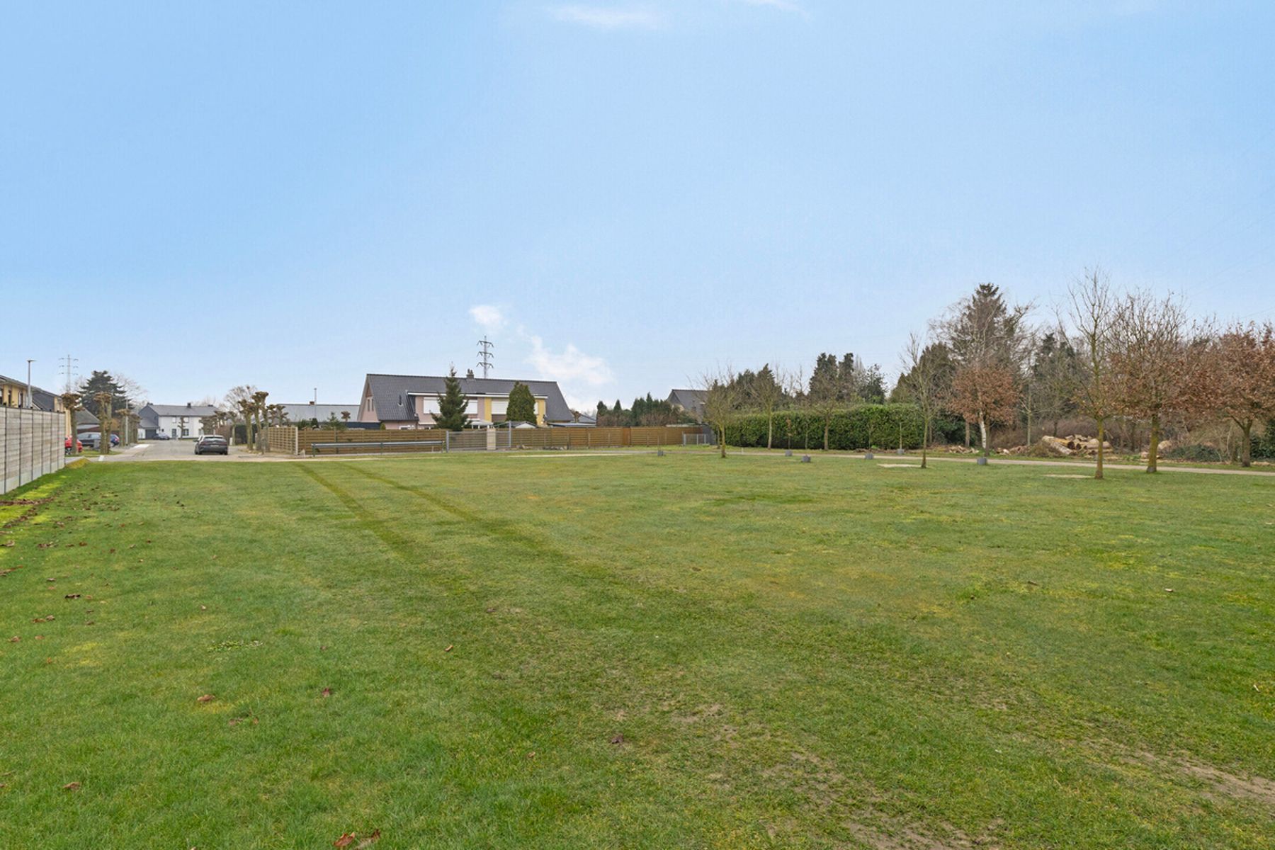 Bouwgrond voor open bebouwing op uiterst rustige ligging foto 4