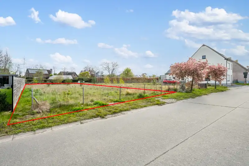 Opportuniteit: bouwgrond voor een moderne koppelwoning foto 4