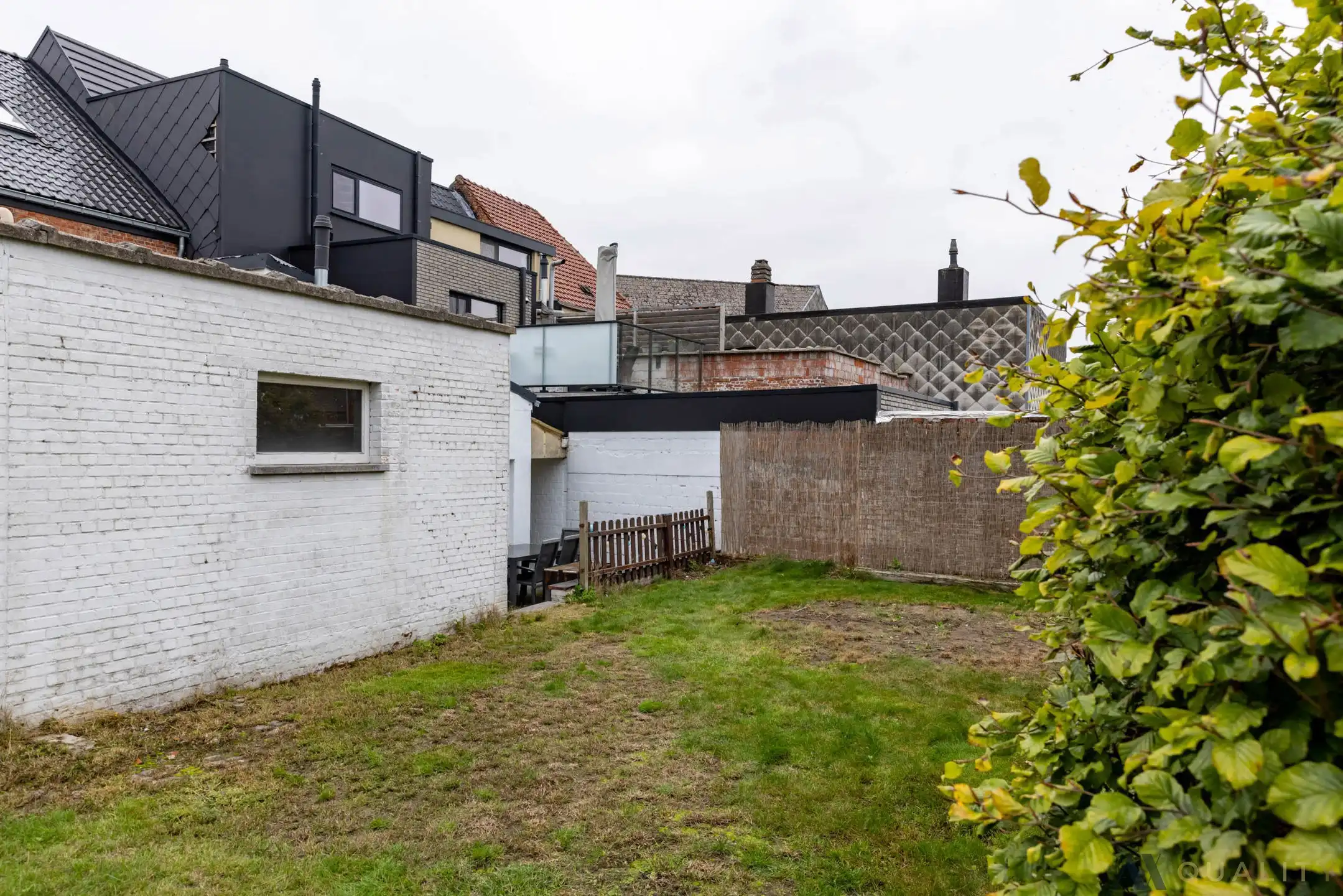 Gerenoveerde woning met mogelijkheid huren garage foto 16