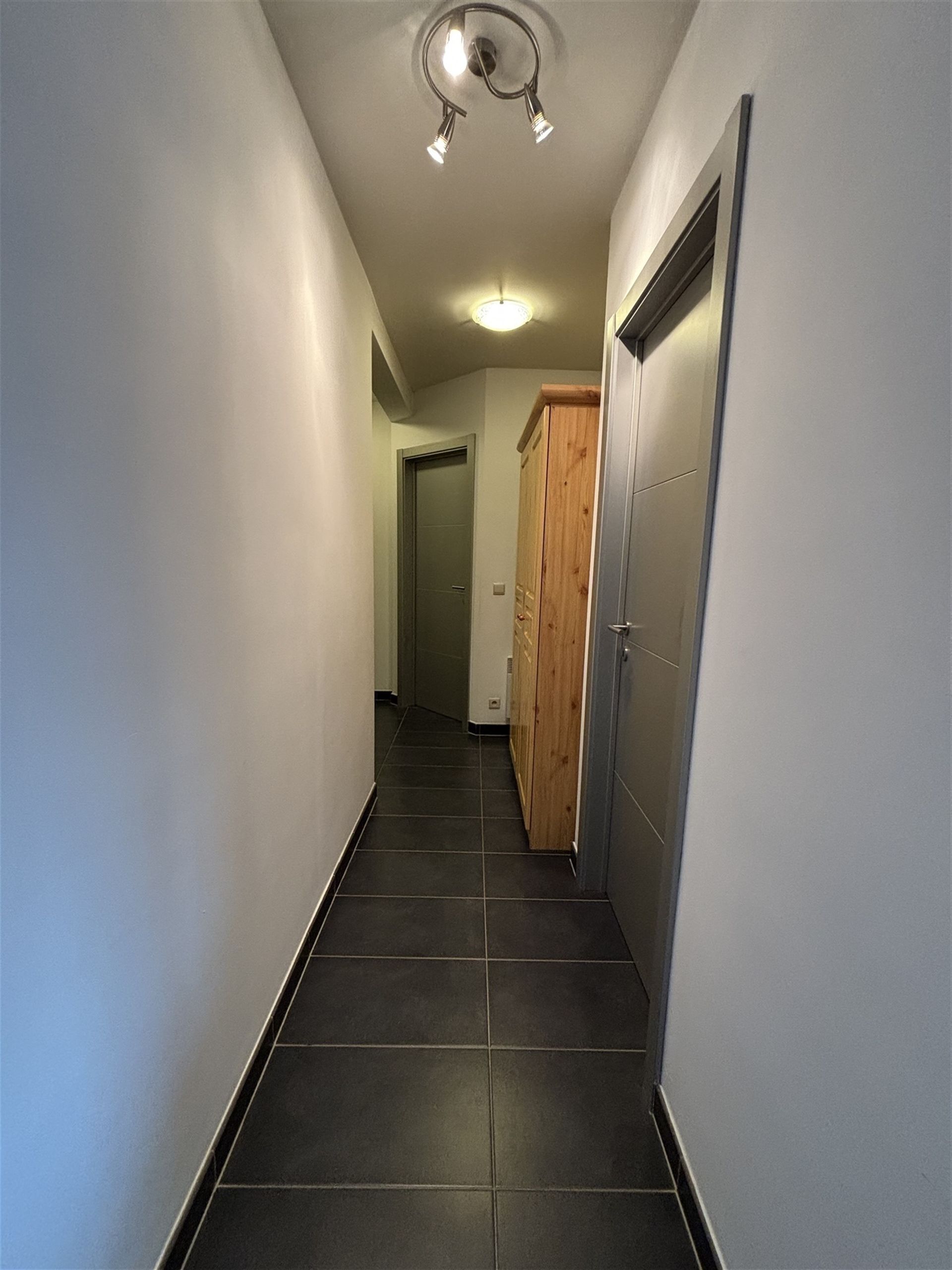 Appartement met staanplaats in centrum Merchtem foto 11