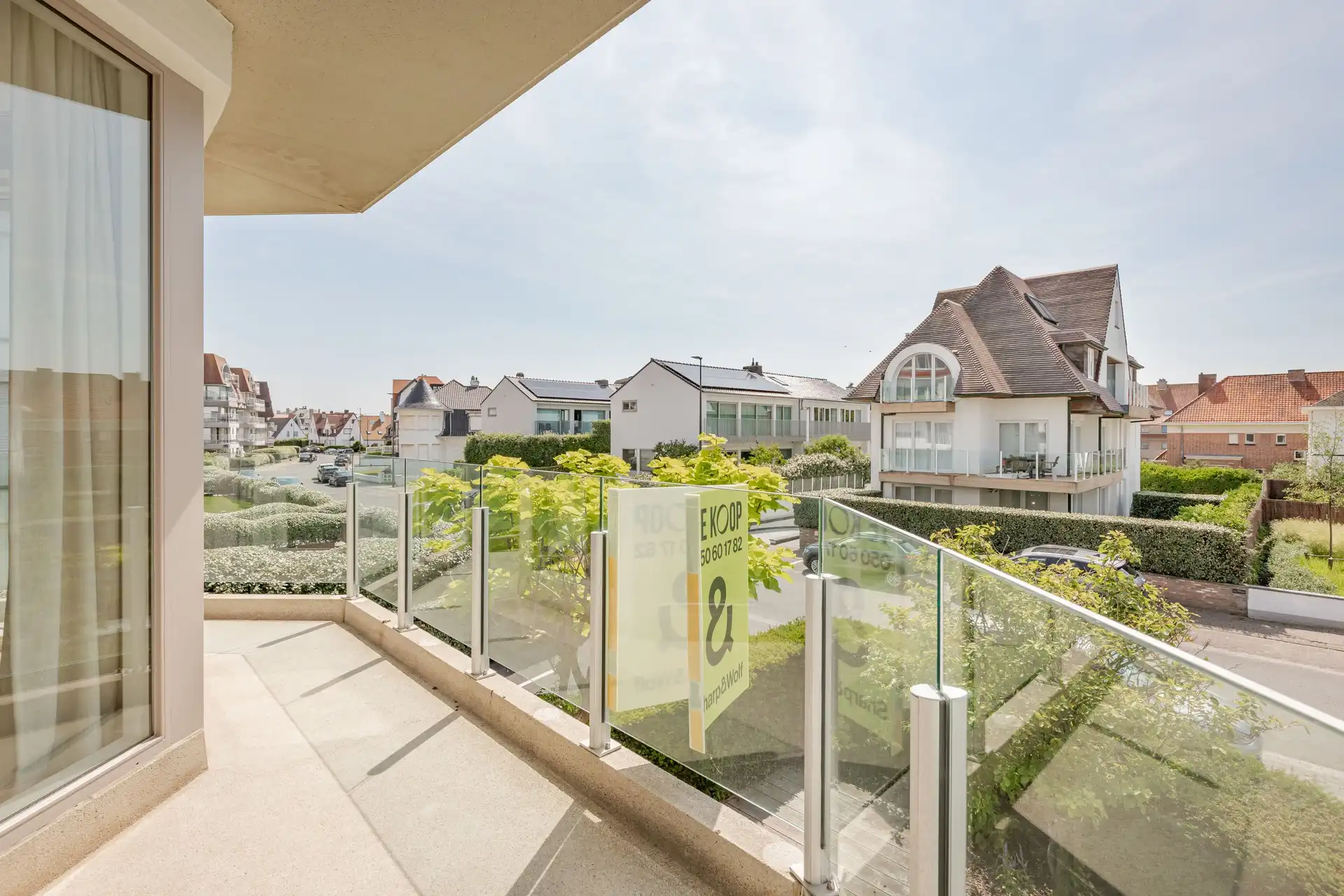 Prachtig gerenoveerd appartement in villaresidentie te Duinbergen foto 5