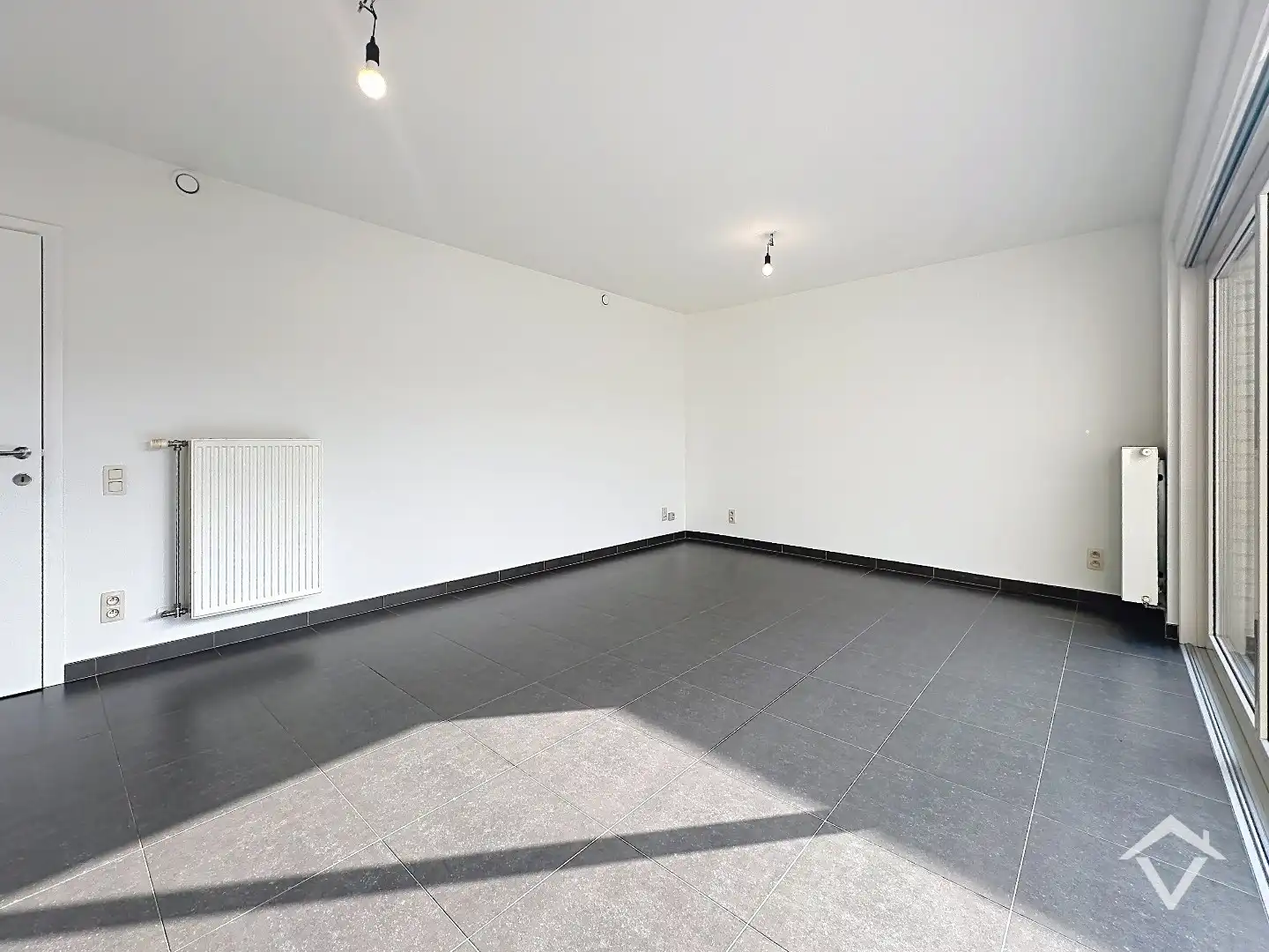 Instapklaar gelijkvloers appartement met staanplaats te Gistel foto 5