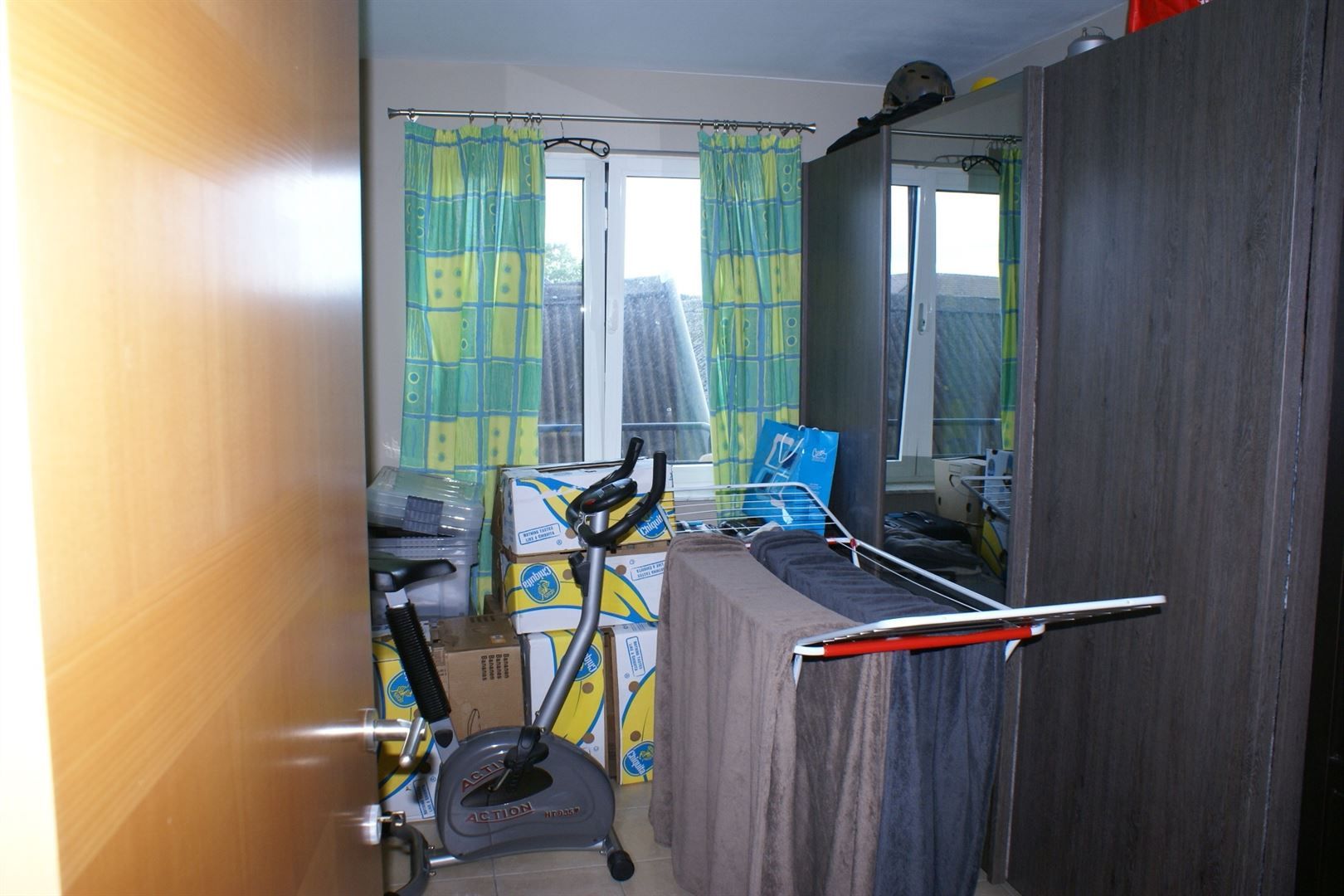 Mooi appartement met 2 slpk's in centrum Sint-Truiden, vlakbij station. foto 10