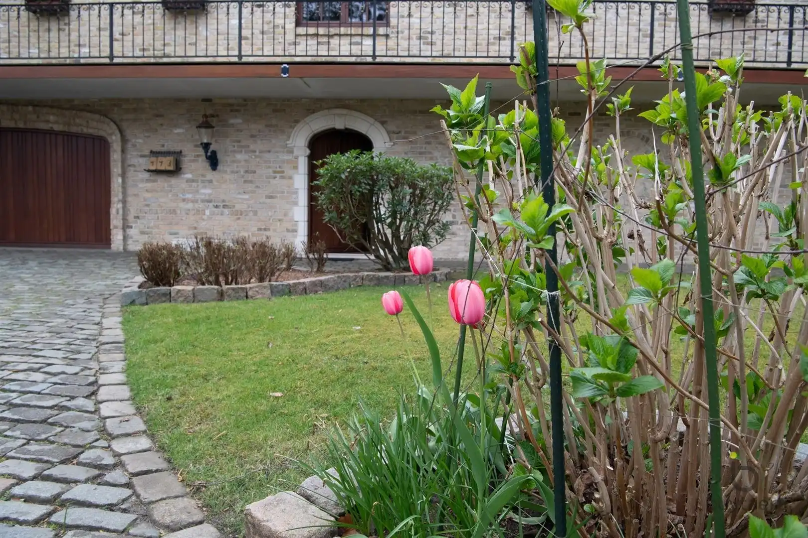 Energiezuinige en verzorgde bel-étage VILLA met veel potentieel! foto 3