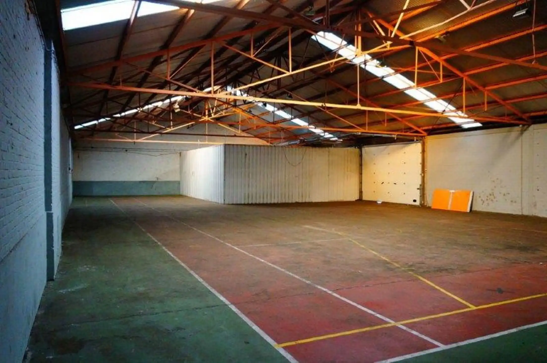 Polyvalente ruimte te huur foto 3