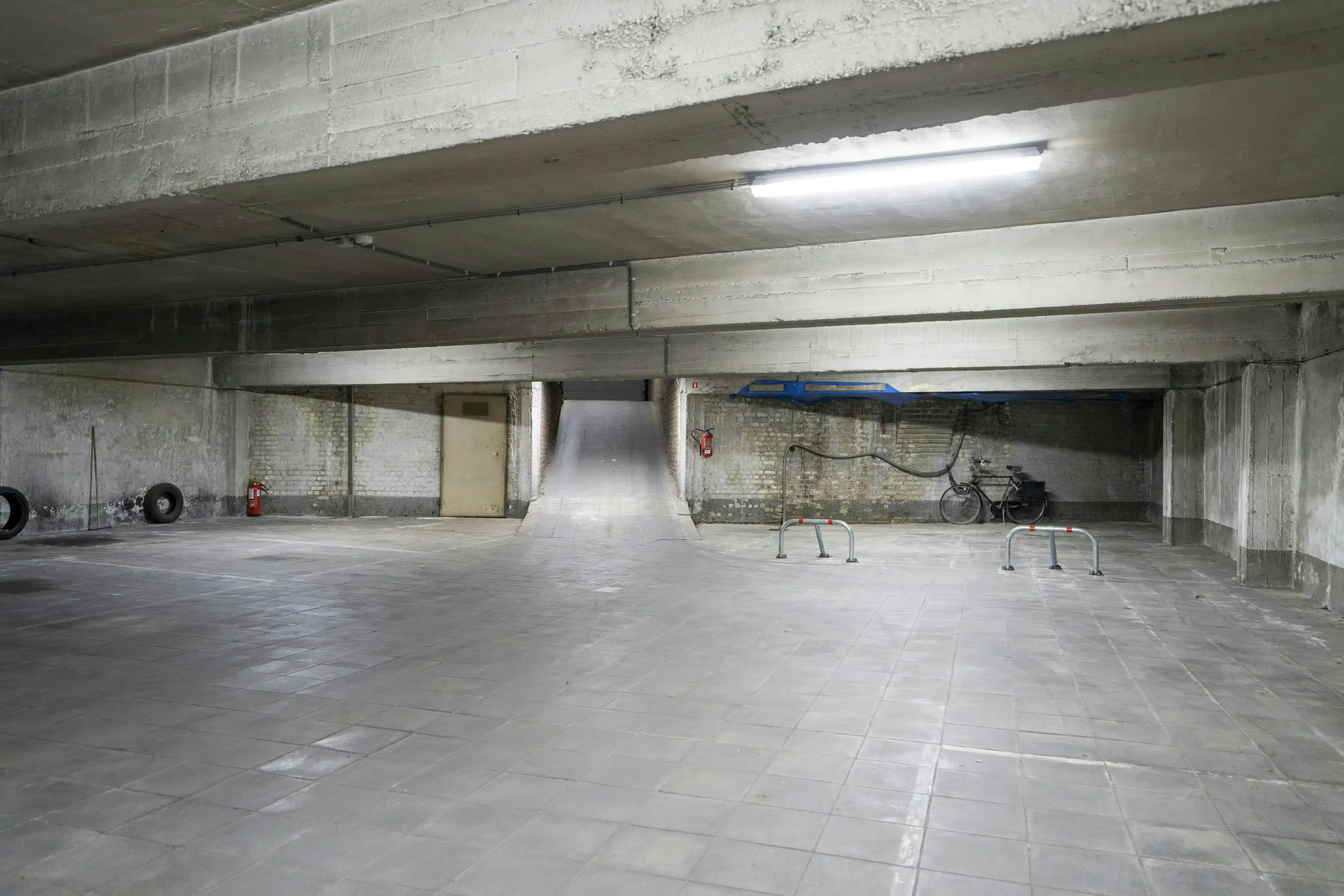 Ruim appartement met 2 slaapkamers in hartje Kortrijk foto 14