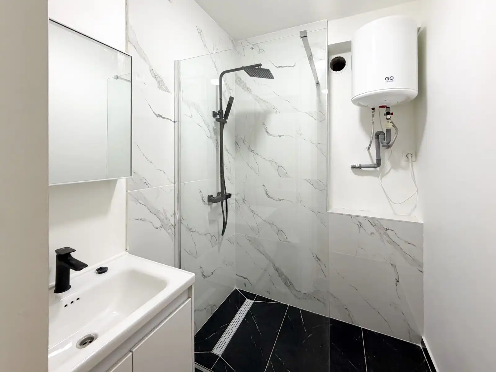 Verzorgd 2-slaapkamerappartement op toplocatie in hartje Oostende foto 7