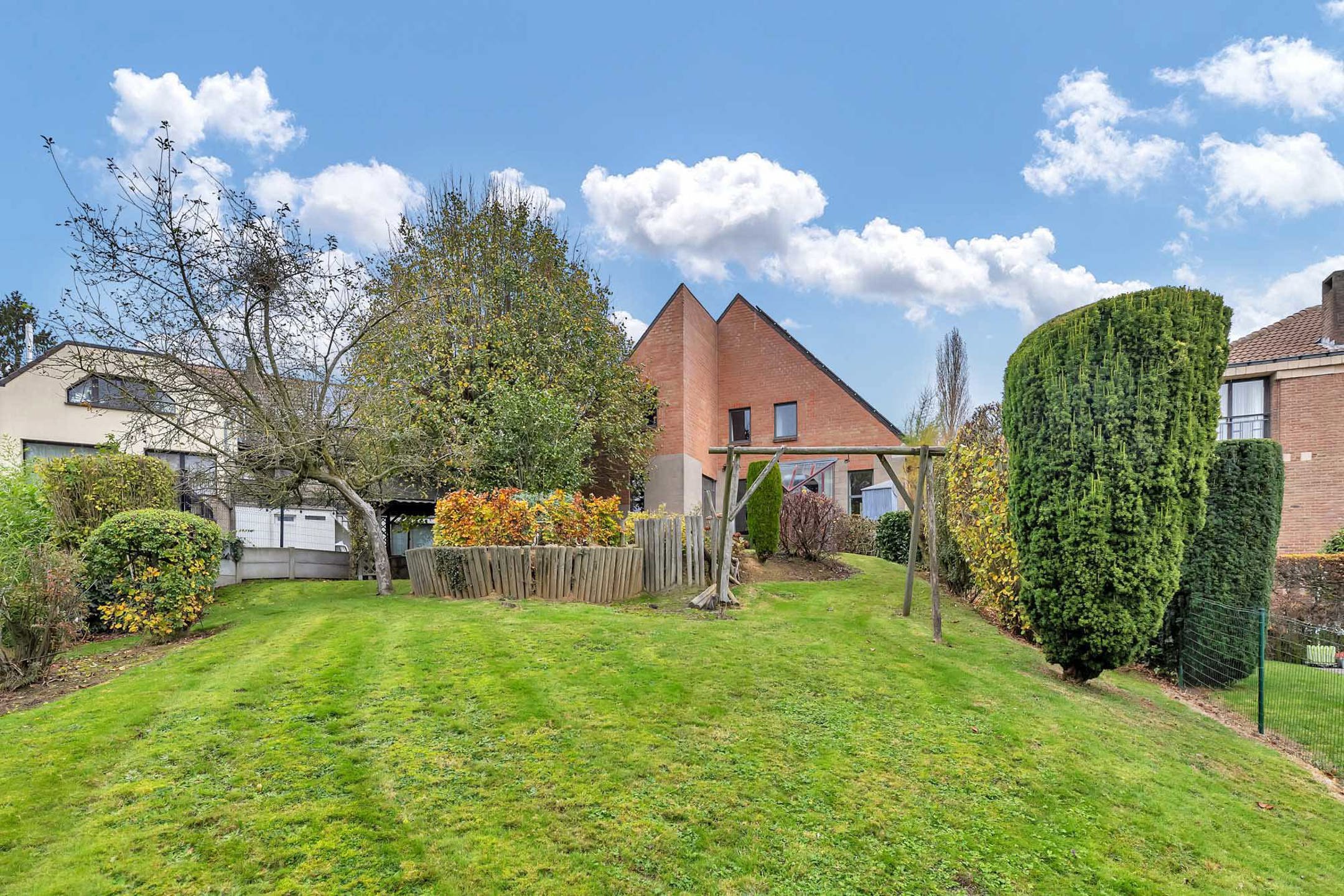 Architecturale woning met 4 slaapkamers, tuin en garage! foto 21