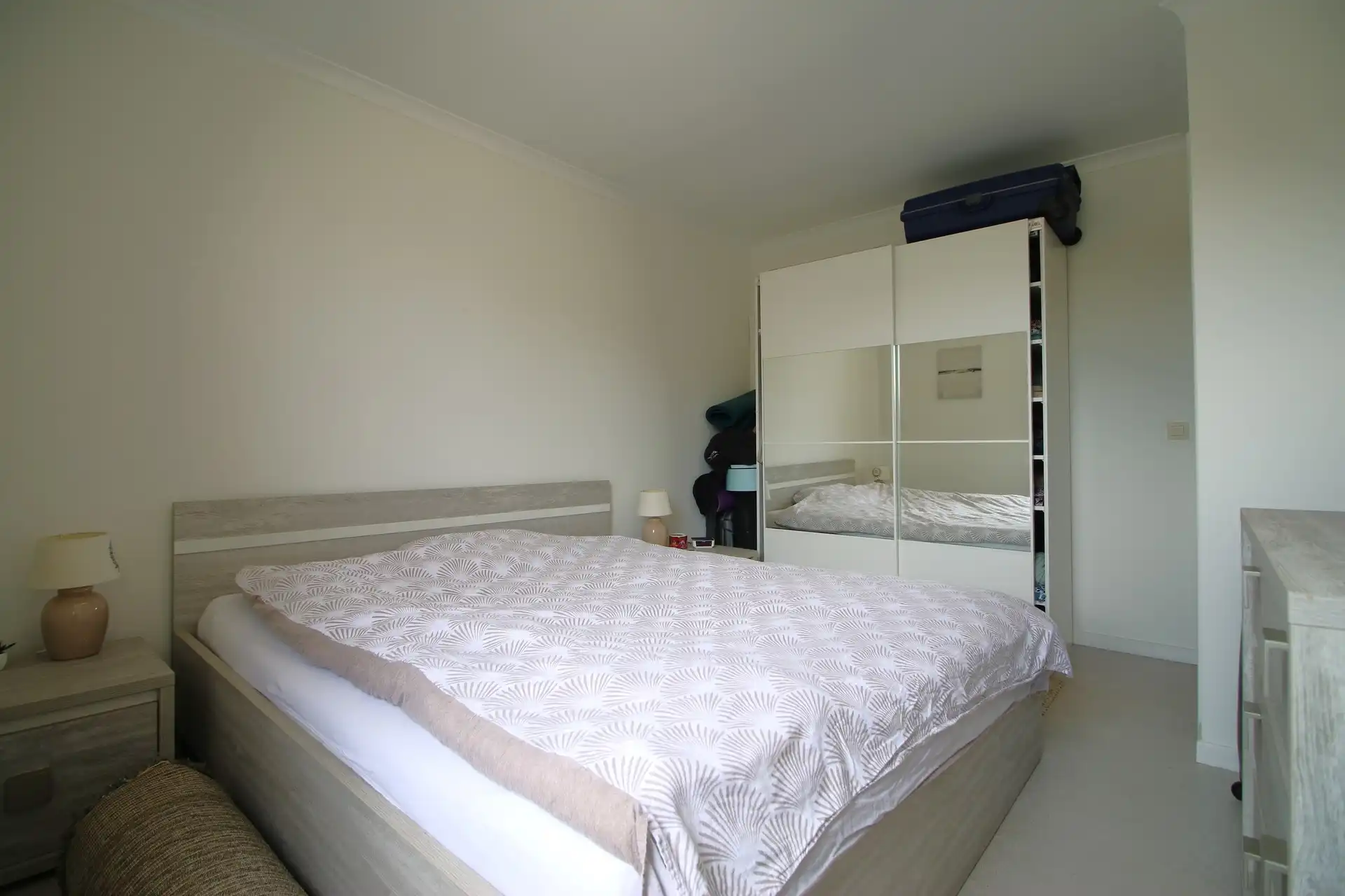 Centraal appartement met parking foto 7