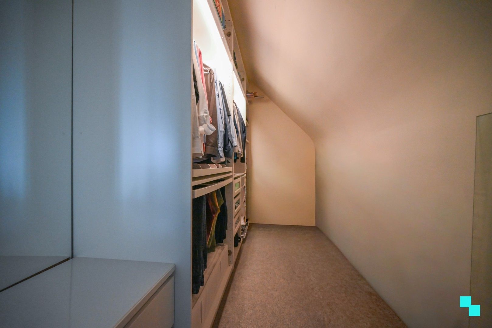 Gunstig gelegen eengezinswoning met vier slaapkamers te Izegem foto 29