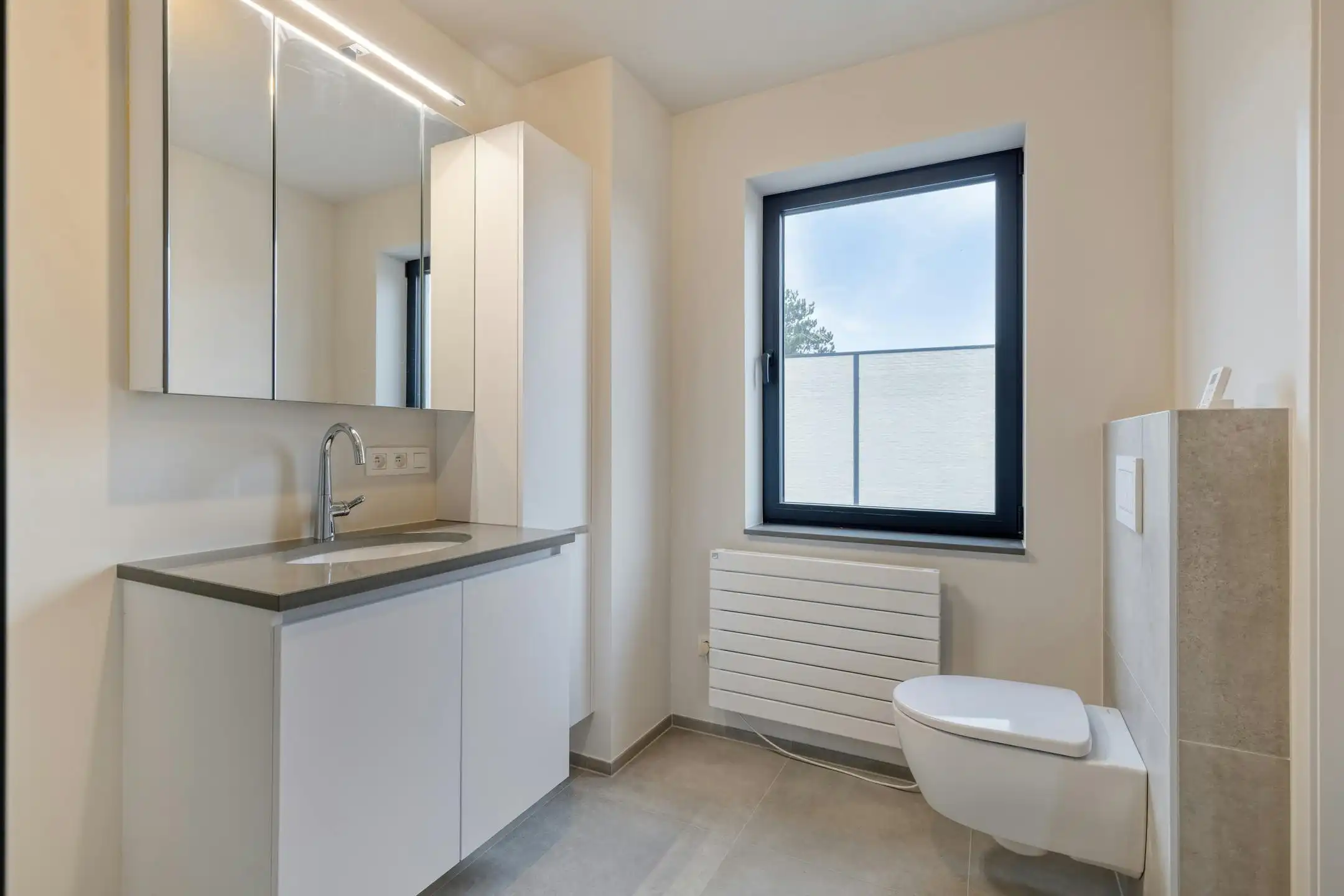 Volledig afgewerkte nieuwbouwvilla met 3 slaapkamers in Sint-Idesbald foto 12