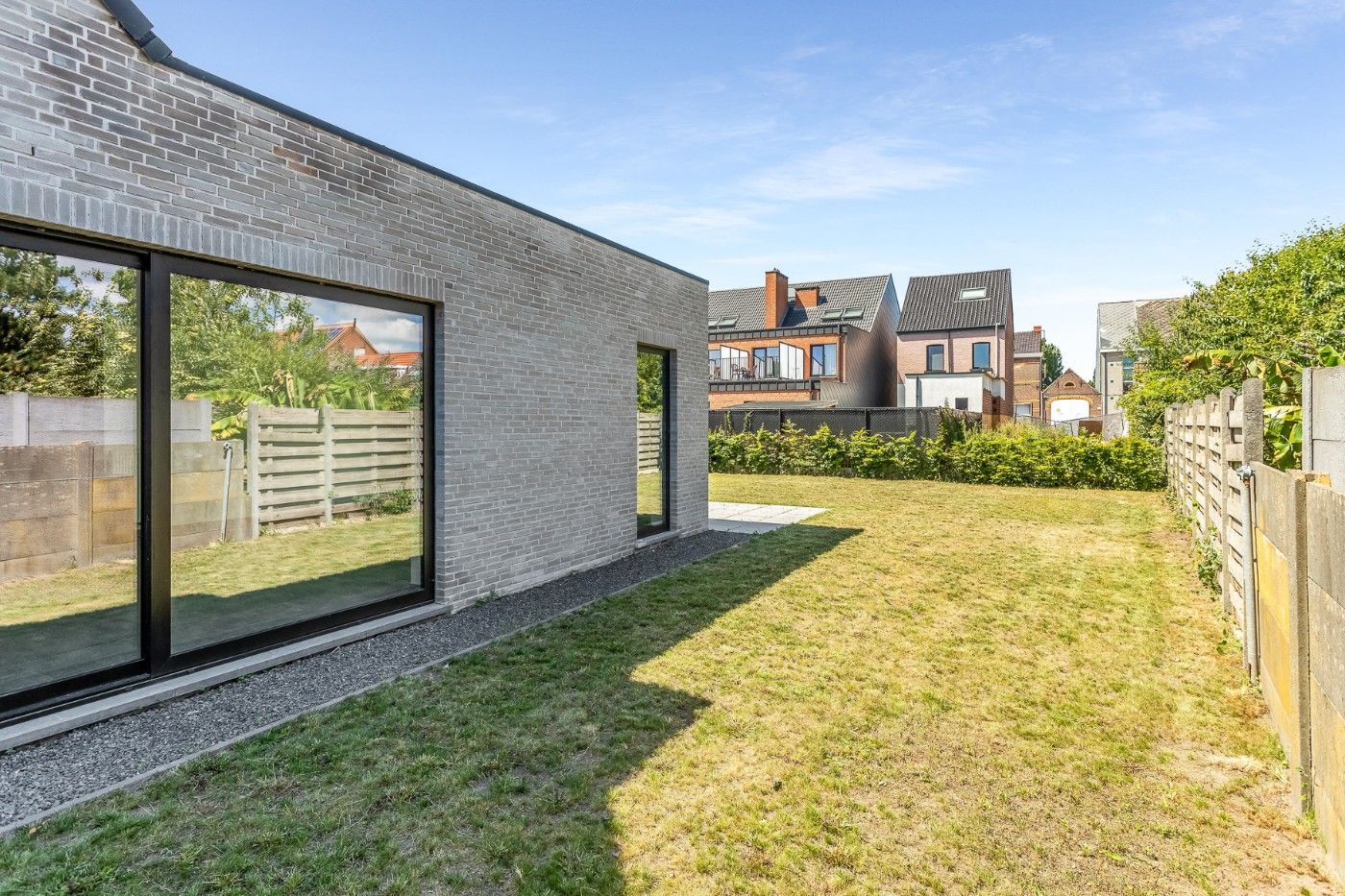 Rustig gelegen nieuwbouwwoning met 3 slpk. en toffe tuin foto 25