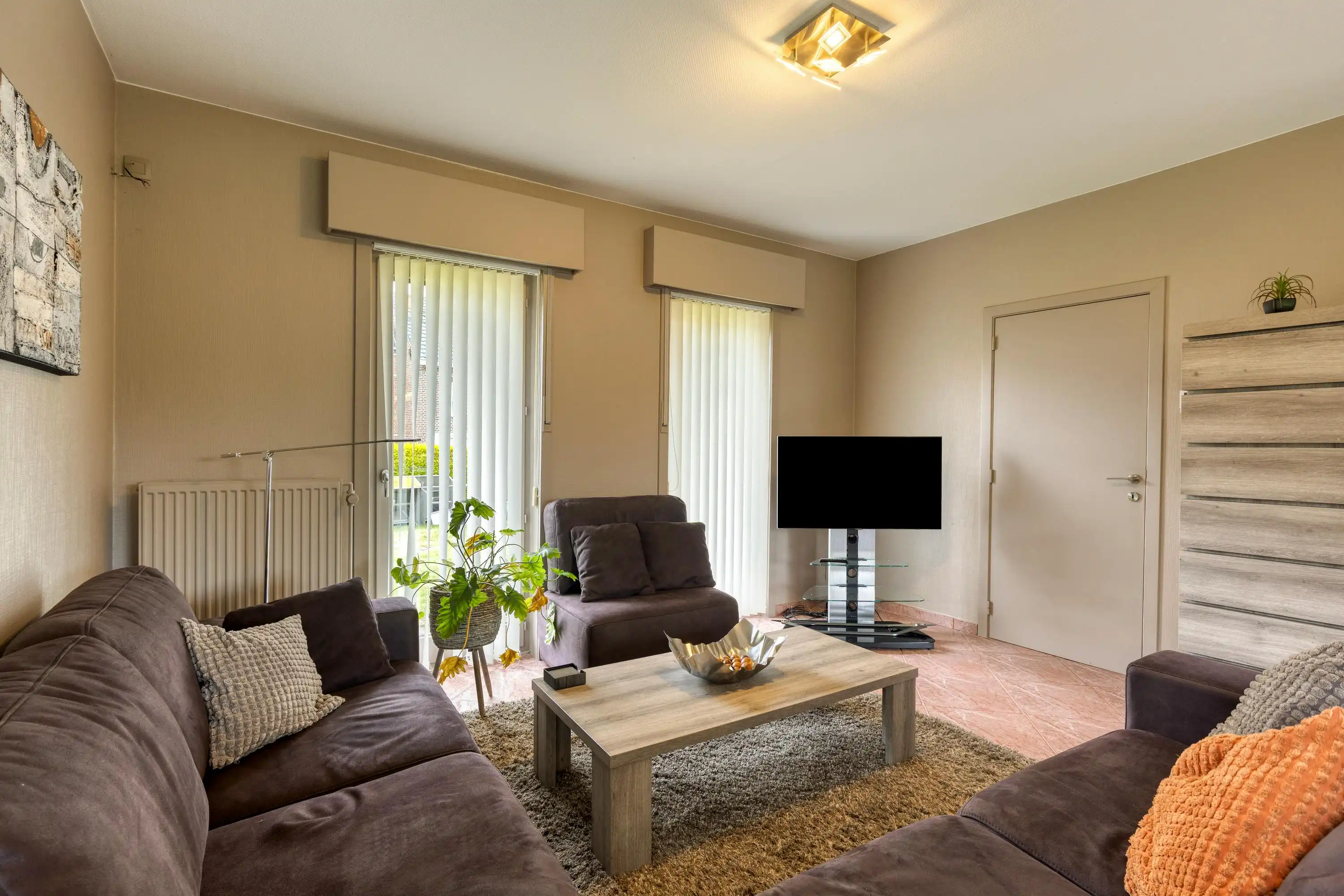 Woning met 3 slaapkamers in de Savooistraat in Ronse te koop foto 4