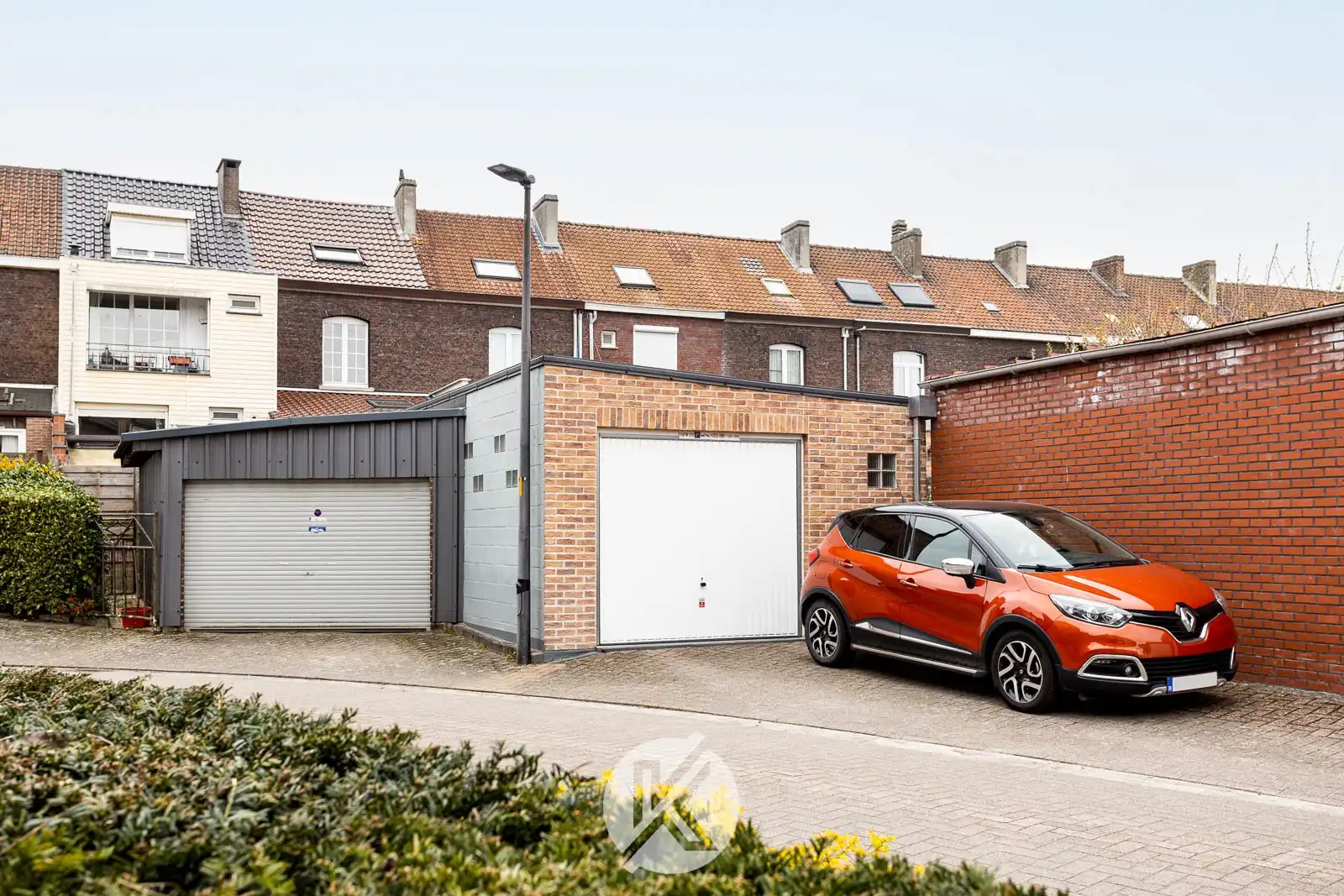Instapklare rijwoning op gunstige ligging foto 22