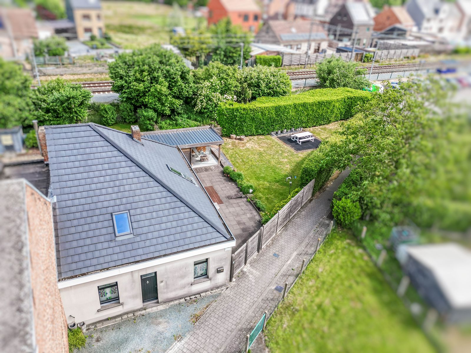 Charmante, verder te renoveren woning te centrum Malderen foto 4