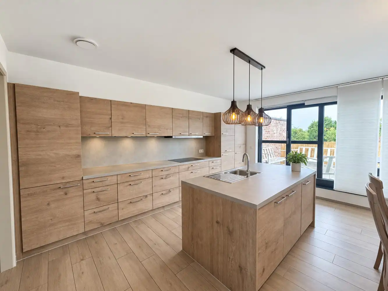 Ruim duplexwonen met drie slaapkamers en een heerlijk terras foto 4