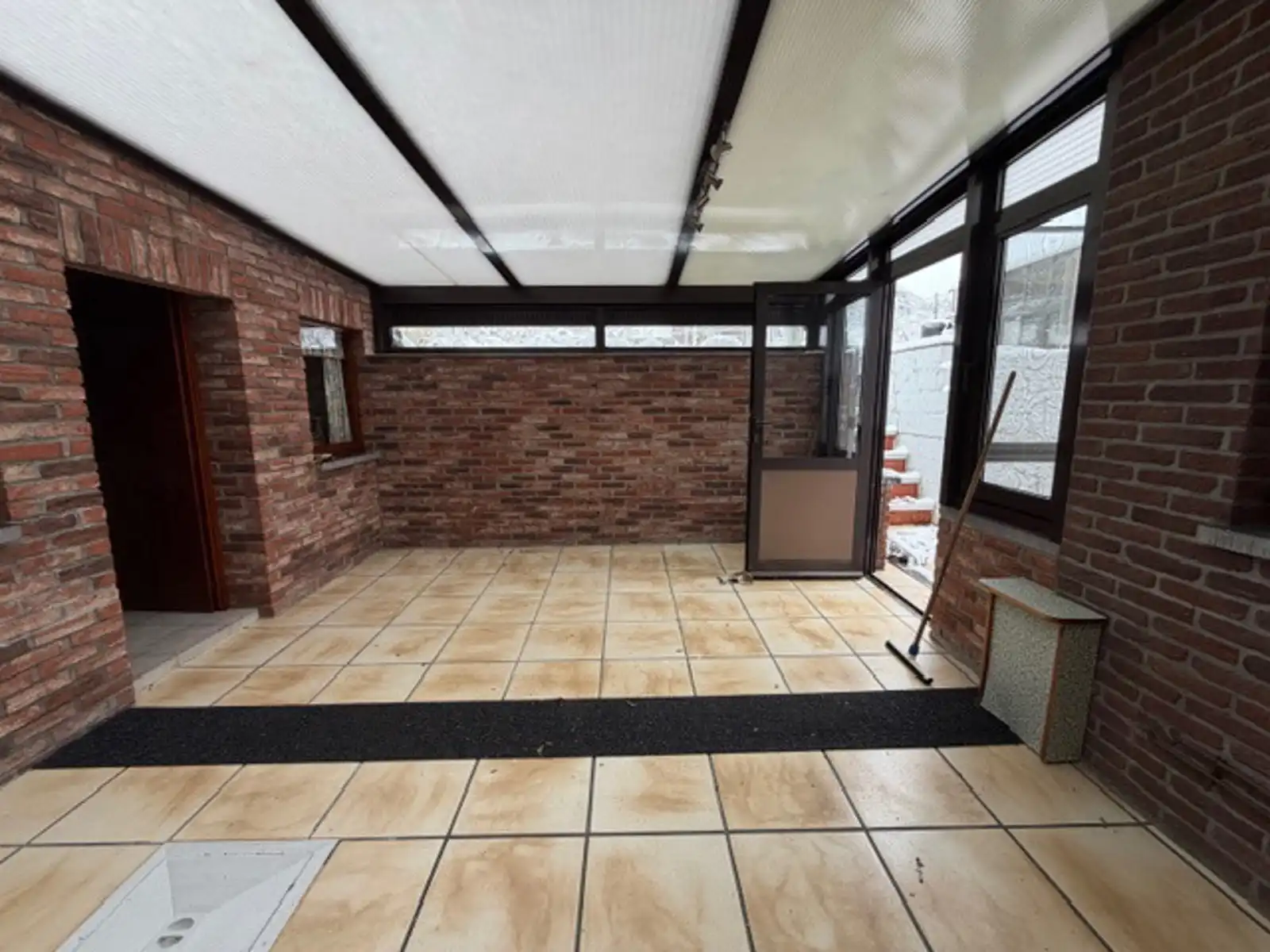 Ruime woning met tuin en garage te Landen (Attenhoven) foto 14