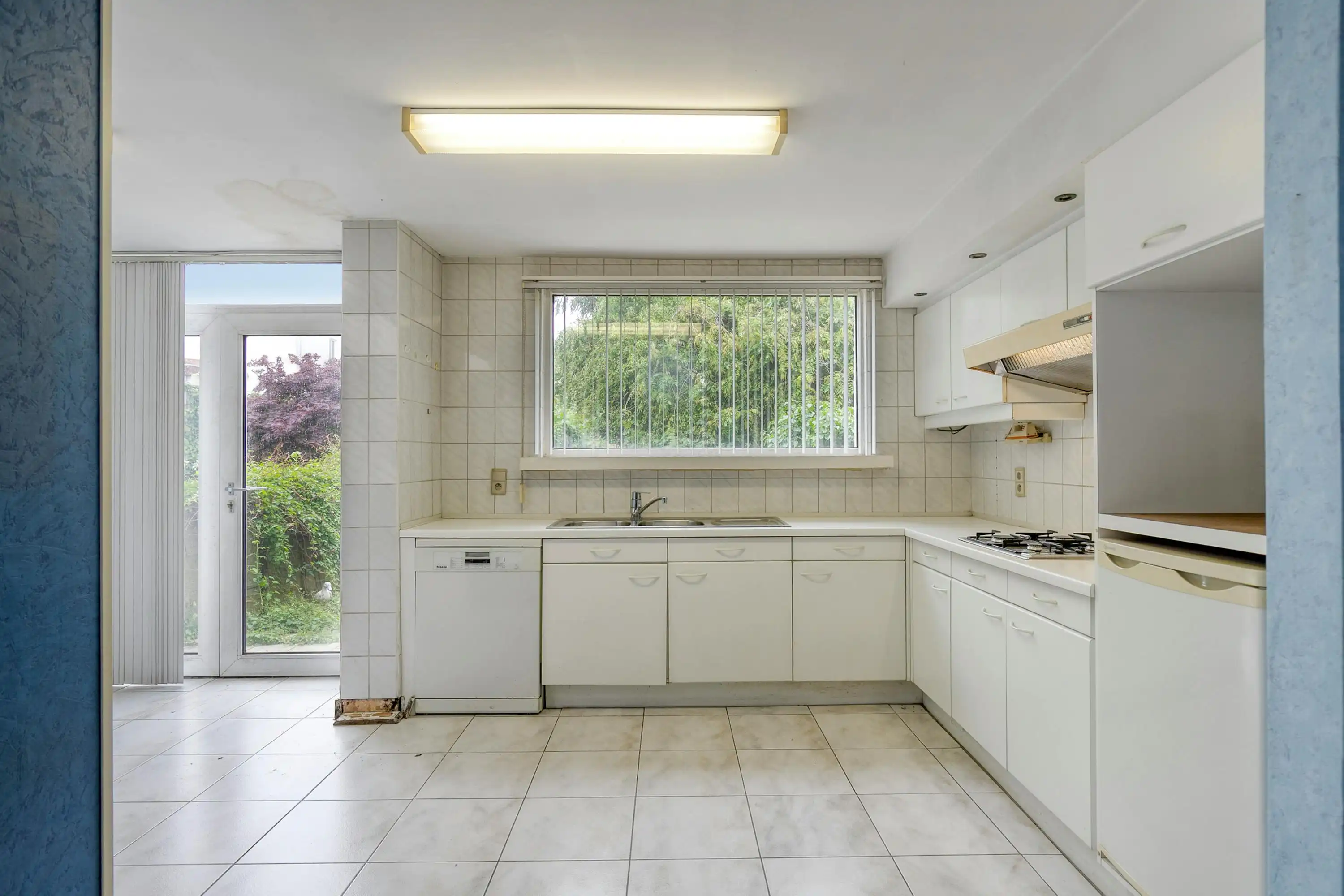Charmante rijwoning met 3 slaapkamers in hartje Deurne! foto 14