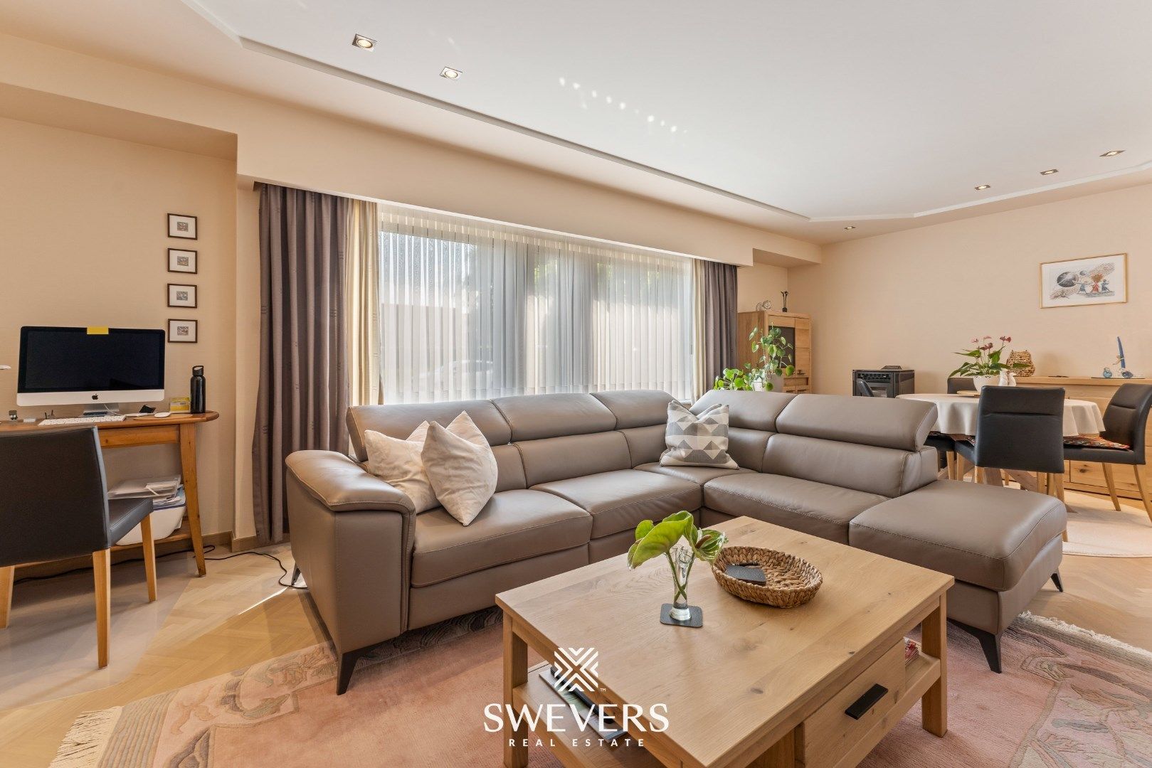 Gelijkvloers, ruim appartement met grote tuin te Koersel foto {{pictureIndex}}